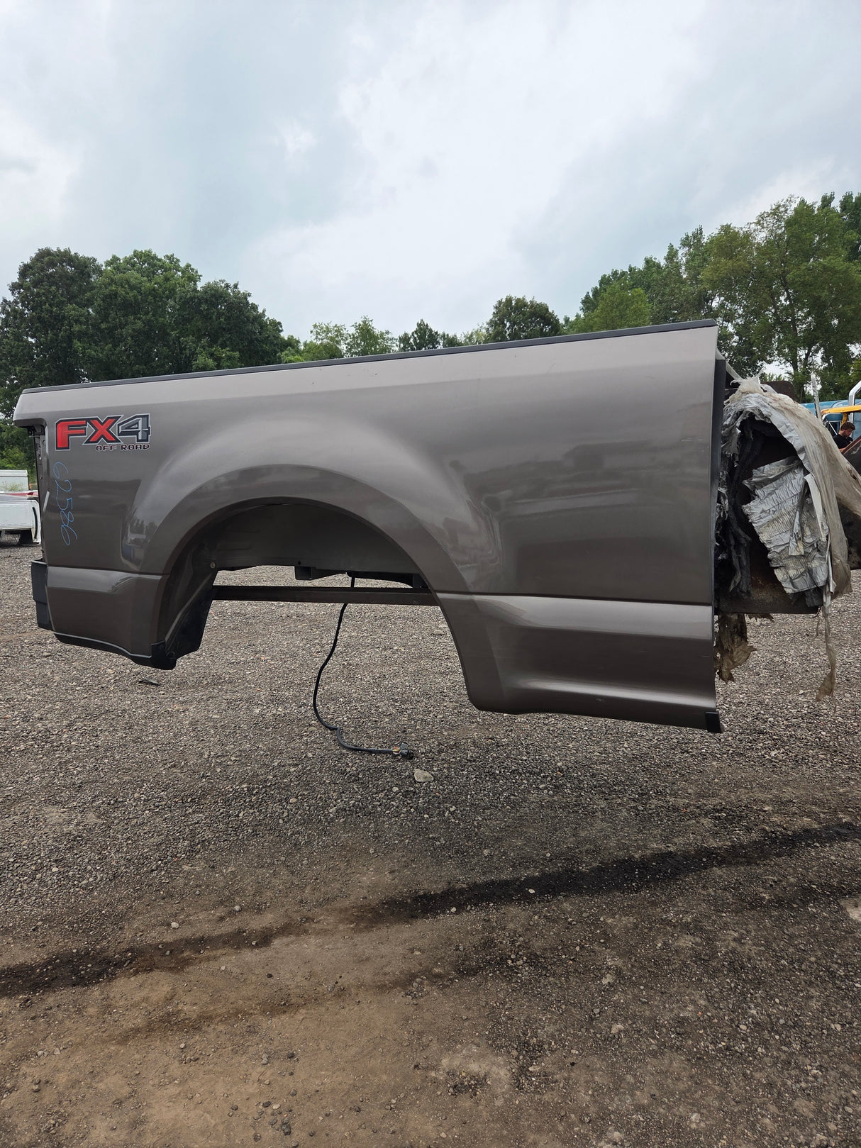 2017-2022 Ford F250 F350 Super Duty 6' 9" Short Truck Bed