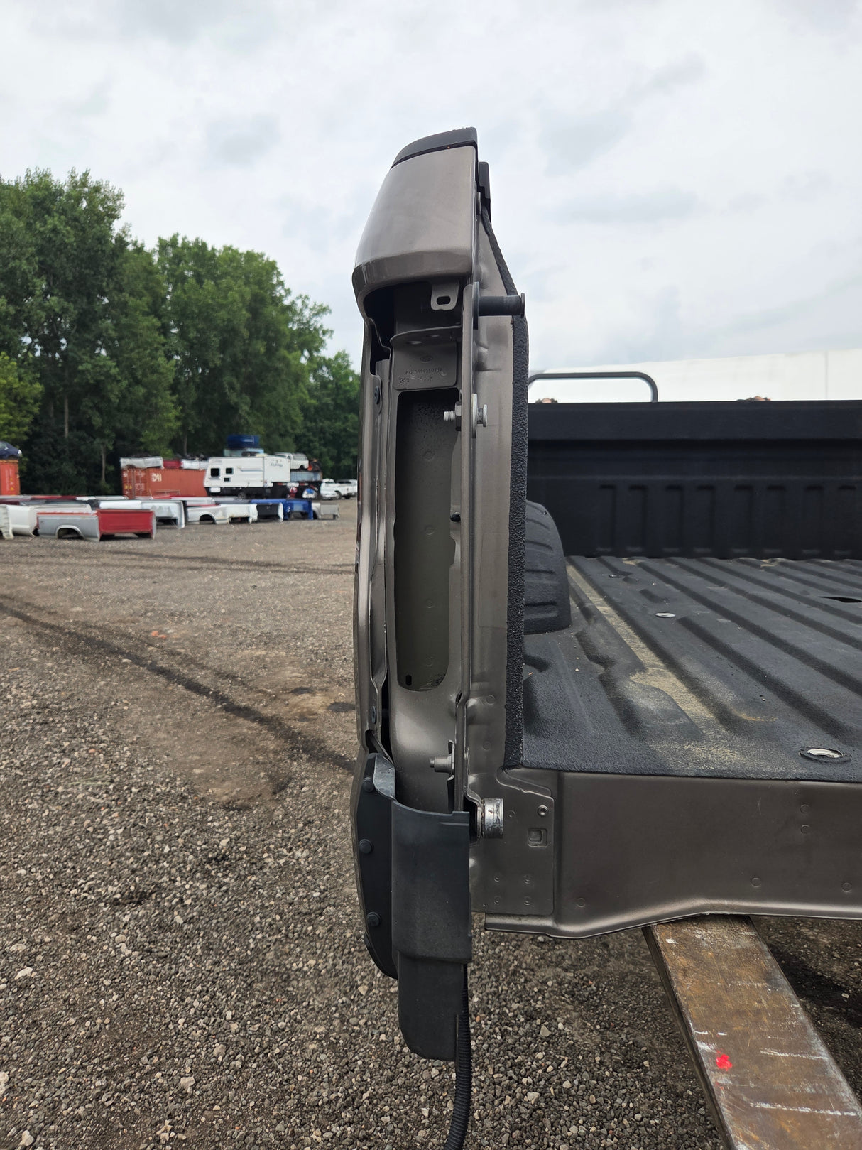 2017-2022 Ford F250 F350 Super Duty 6' 9" Short Truck Bed