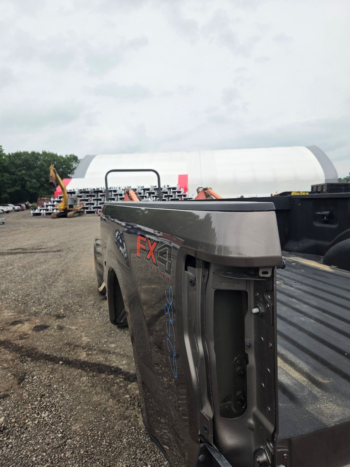 2017-2022 Ford F250 F350 Super Duty 6' 9" Short Truck Bed