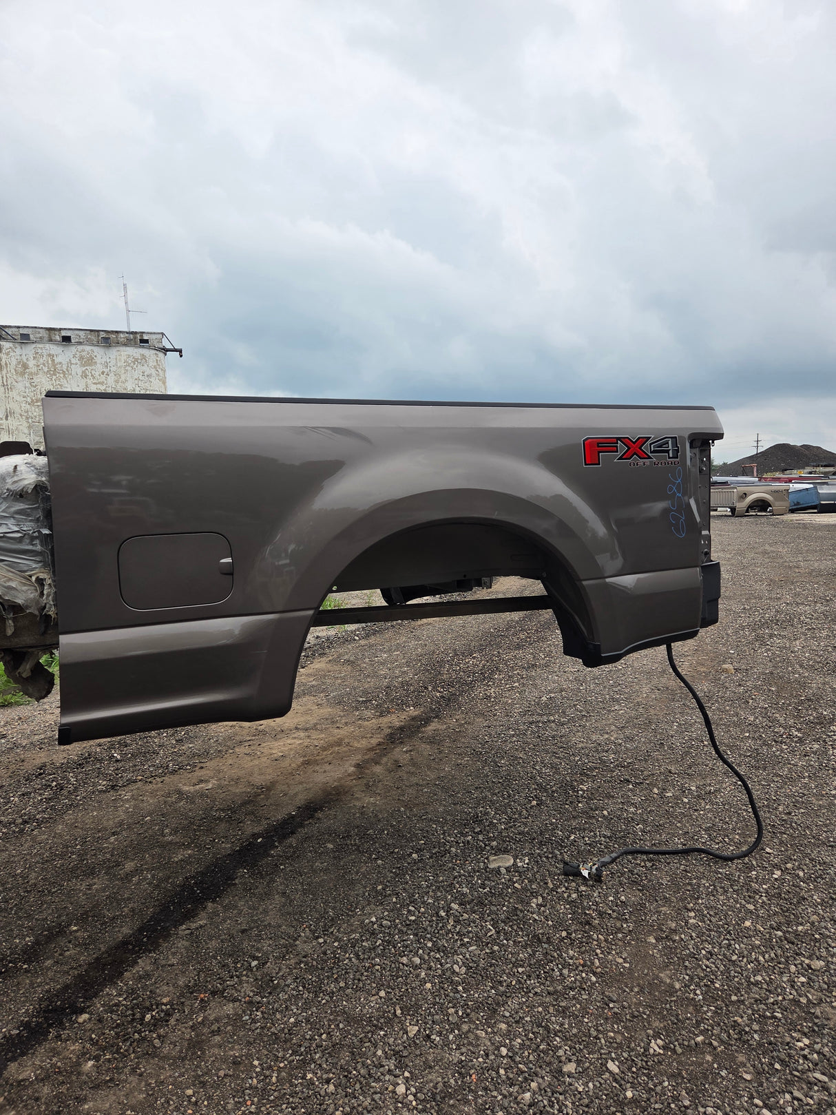 2017-2022 Ford F250 F350 Super Duty 6' 9" Short Truck Bed