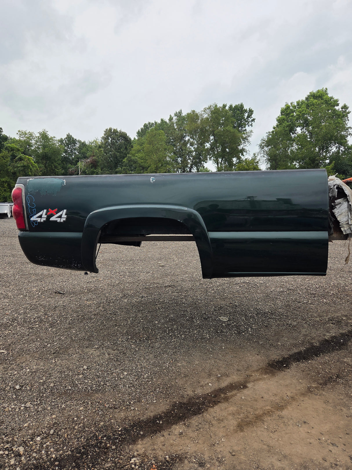 1999-2007 Chevrolet Silverado / GMC Sierra 1500 2500 3500 HD 8' Long Bed Truck Bed