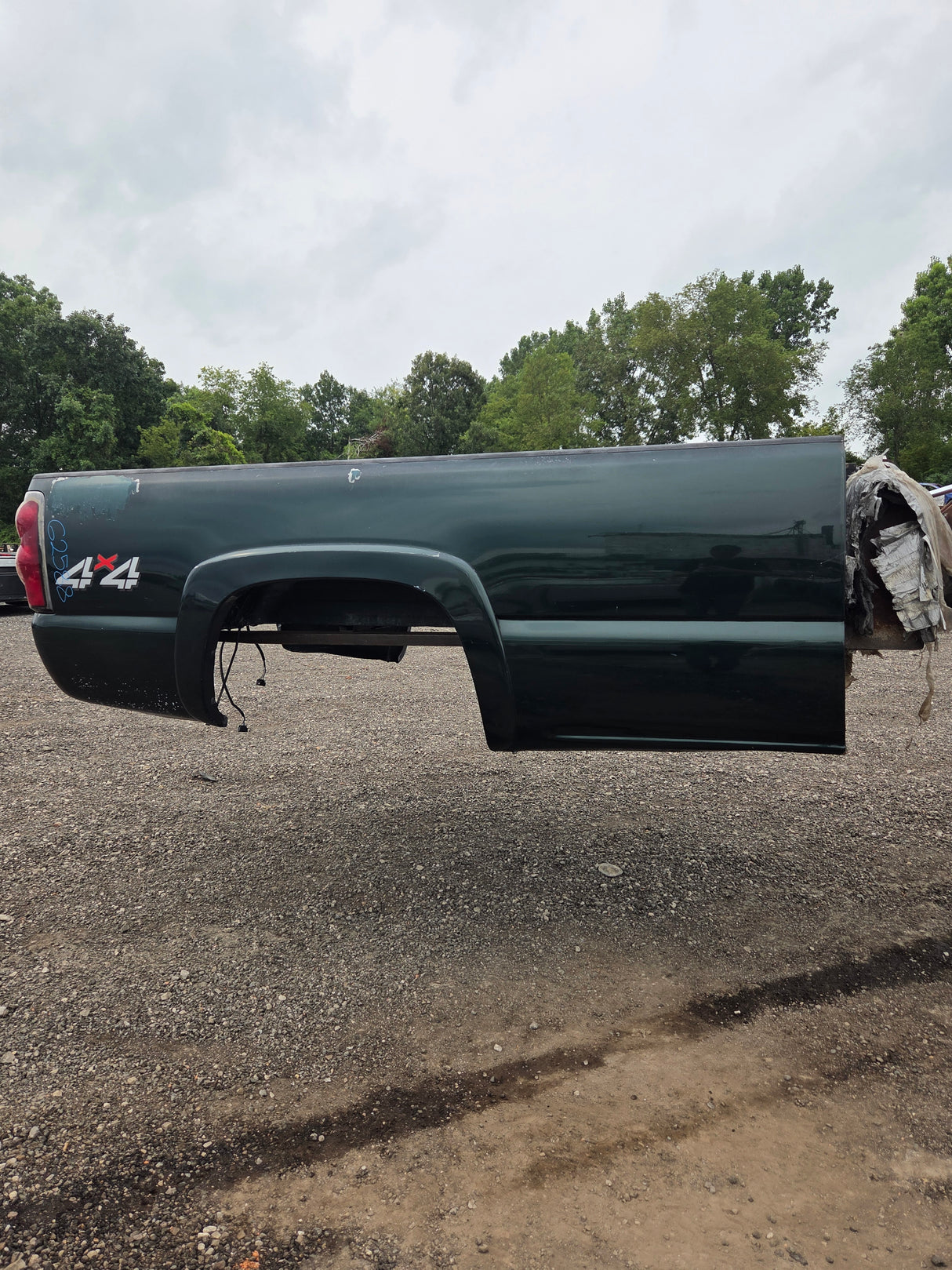 1999-2007 Chevrolet Silverado / GMC Sierra 1500 2500 3500 HD 8' Long Bed Truck Bed