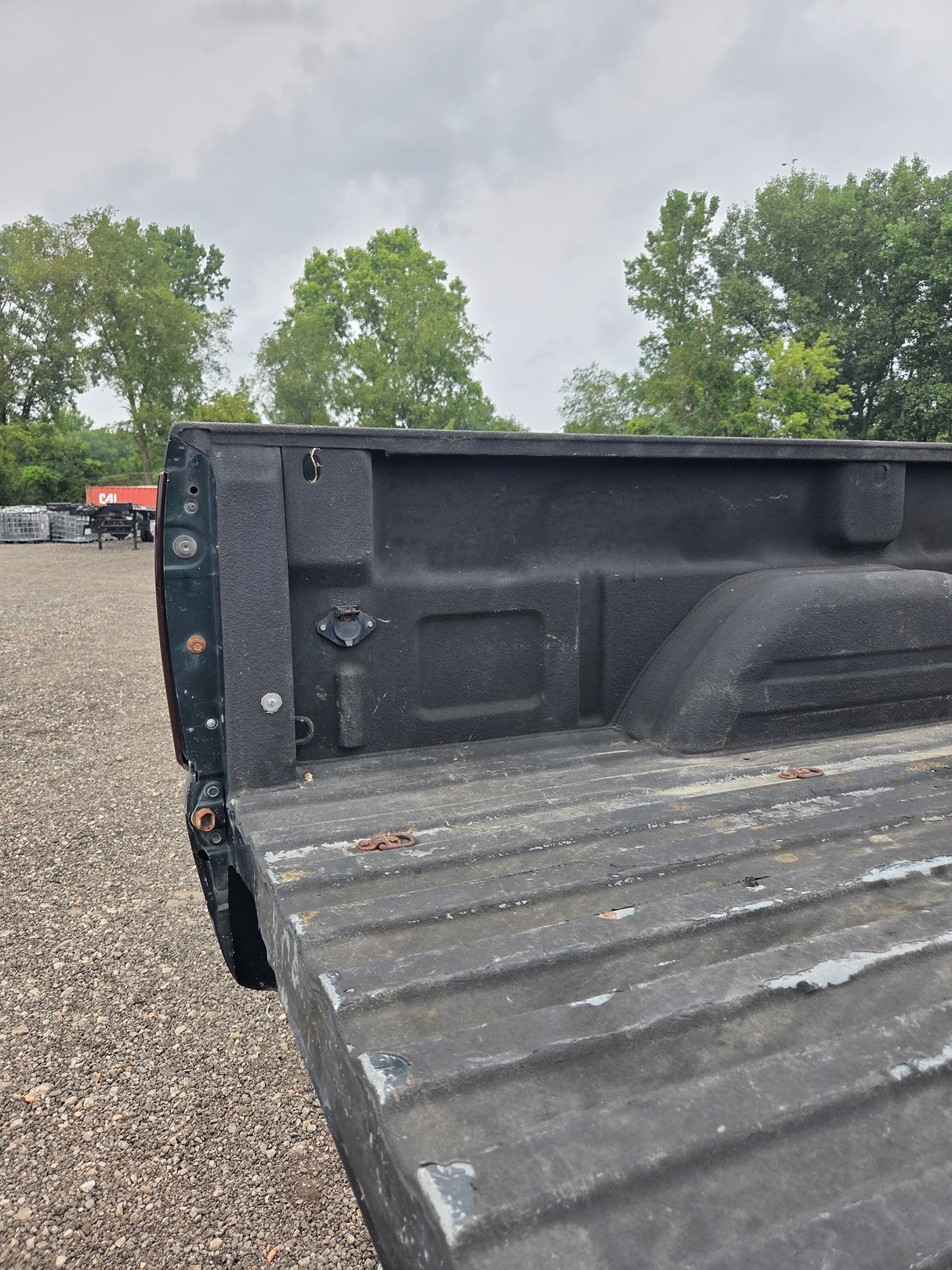 1999-2007 Chevrolet Silverado / GMC Sierra 1500 2500 3500 HD 8' Long Bed Truck Bed