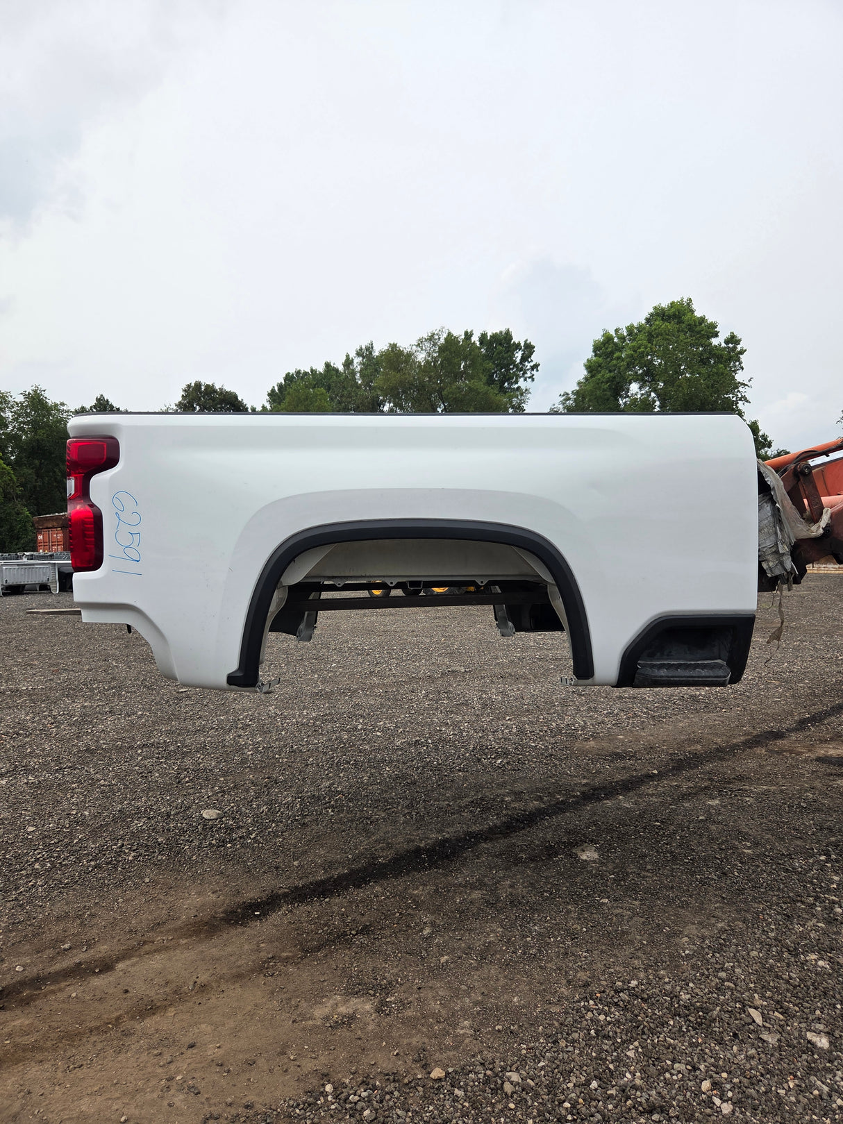 2019-2026 Chevrolet Silverado 2500 3500 HD 6' 6" Short Truck Bed