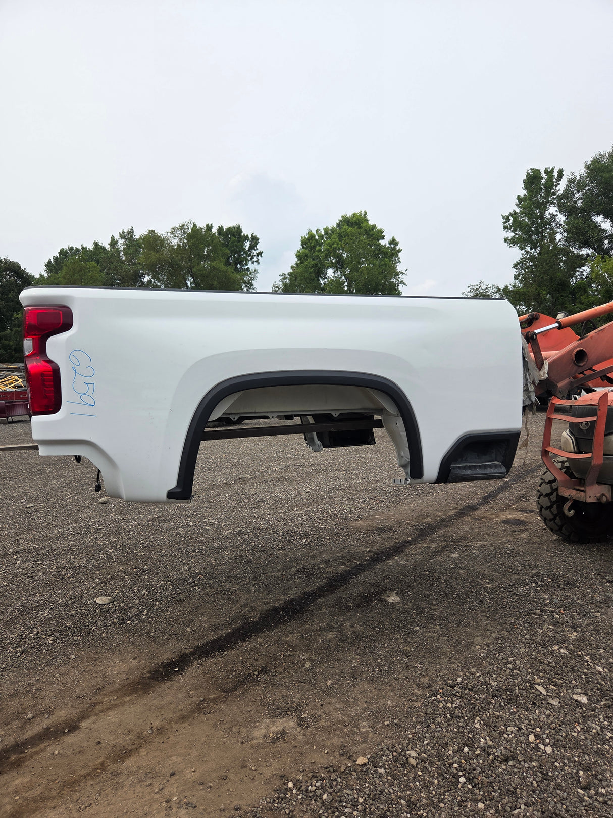 2019-2026 Chevrolet Silverado 2500 3500 HD 6' 6" Short Truck Bed