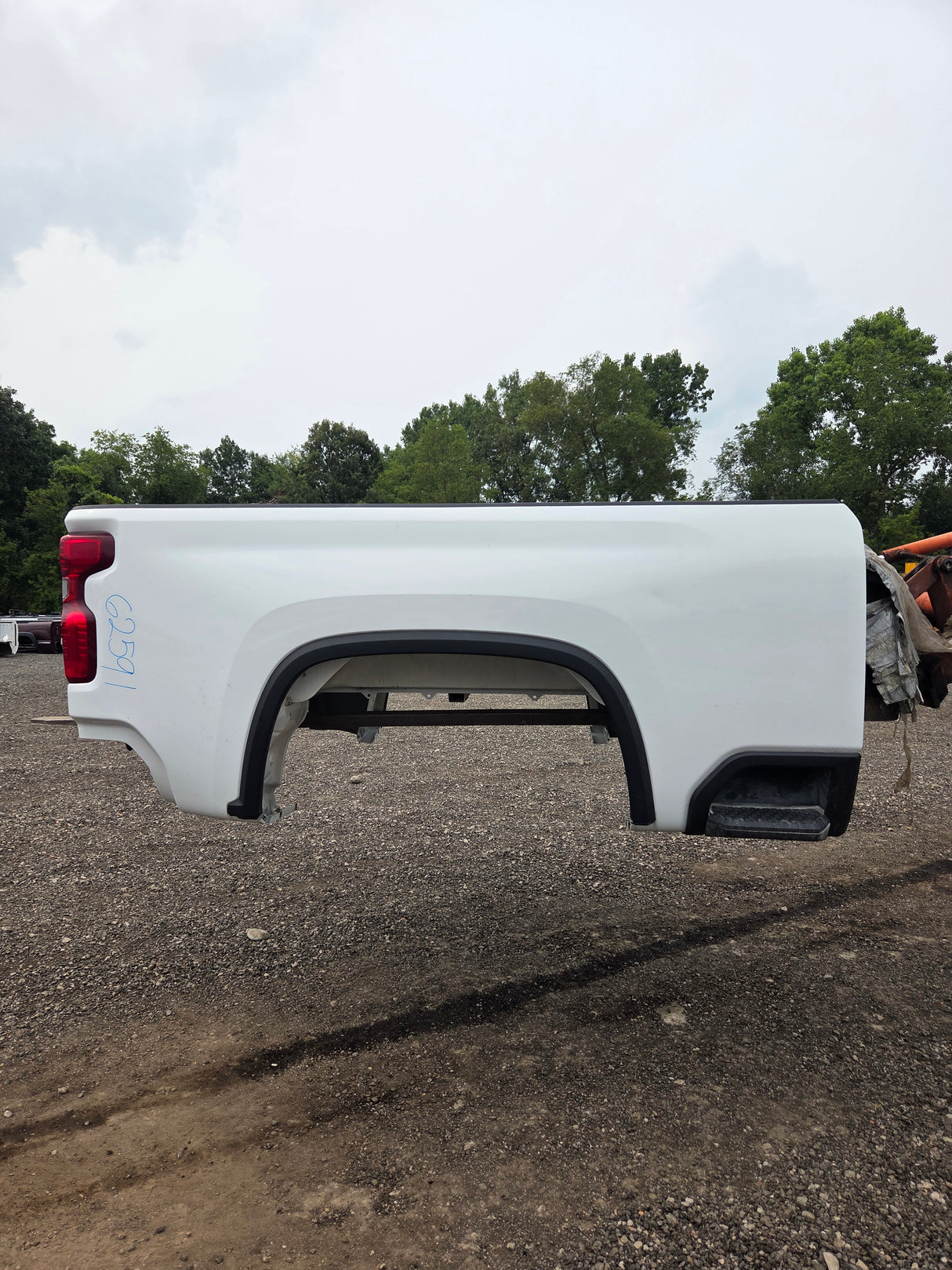 2019-2026 Chevrolet Silverado 2500 3500 HD 6' 6" Short Truck Bed
