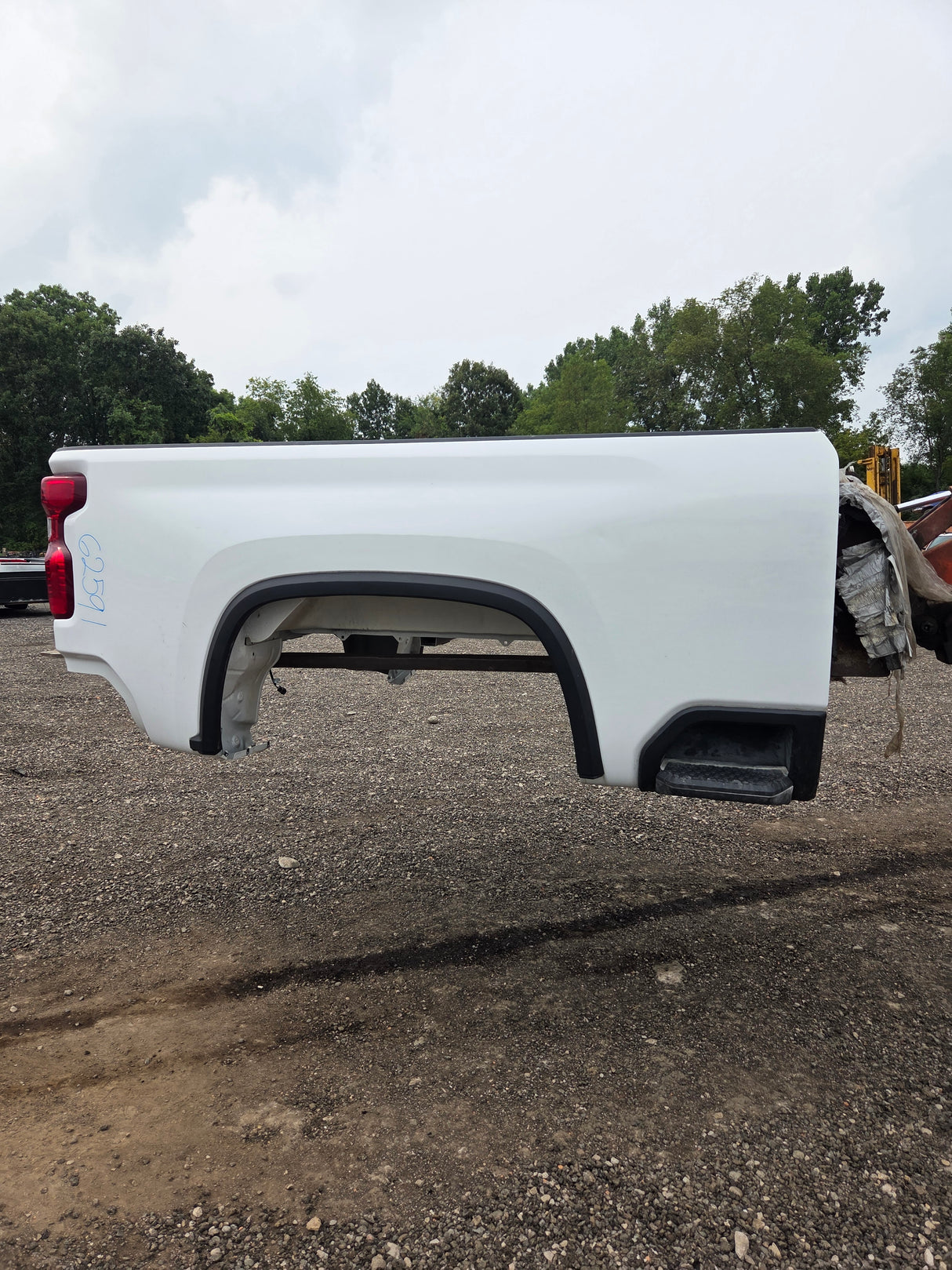 2019-2026 Chevrolet Silverado 2500 3500 HD 6' 6" Short Truck Bed