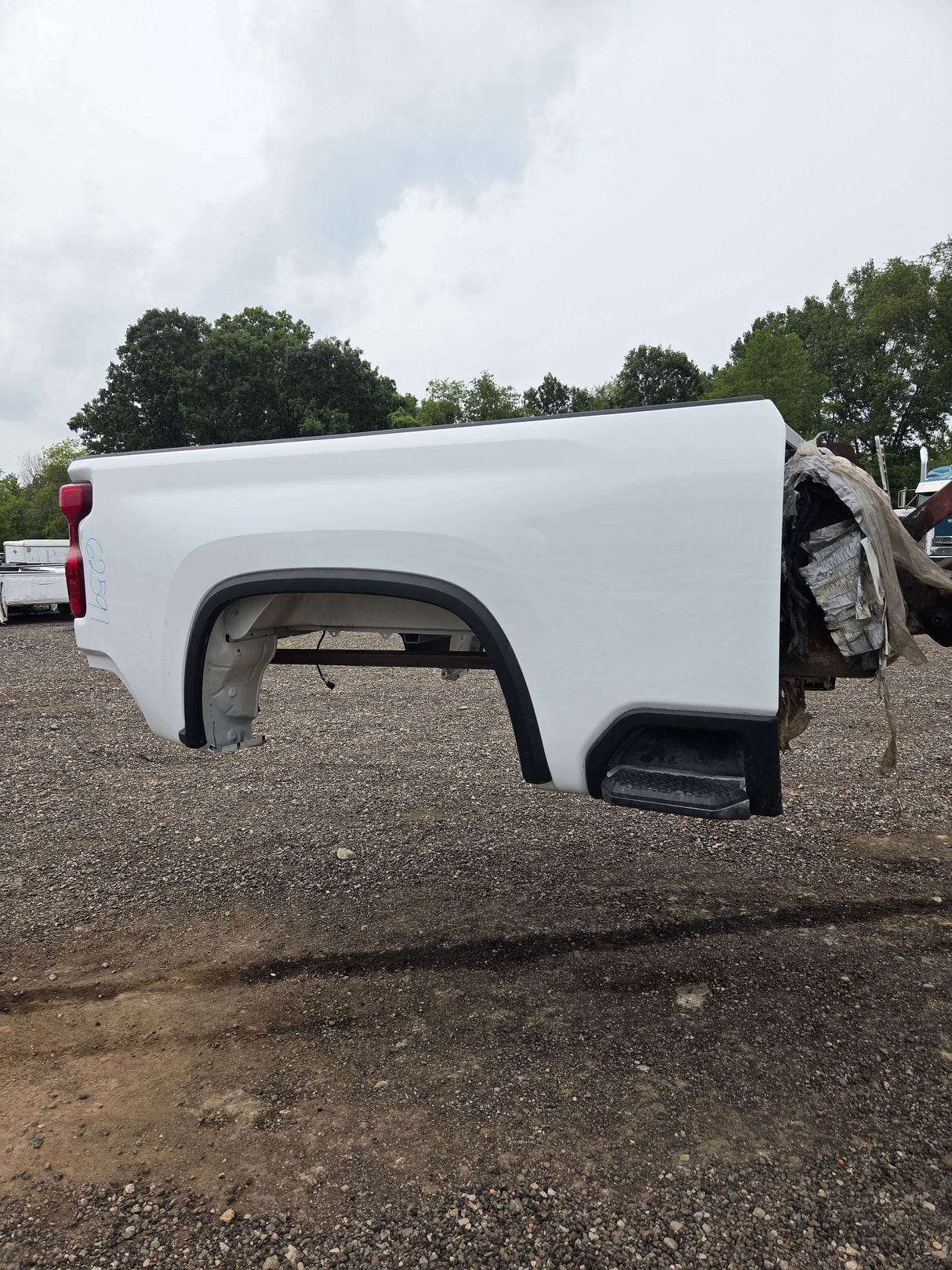 2019-2026 Chevrolet Silverado 2500 3500 HD 6' 6" Short Truck Bed