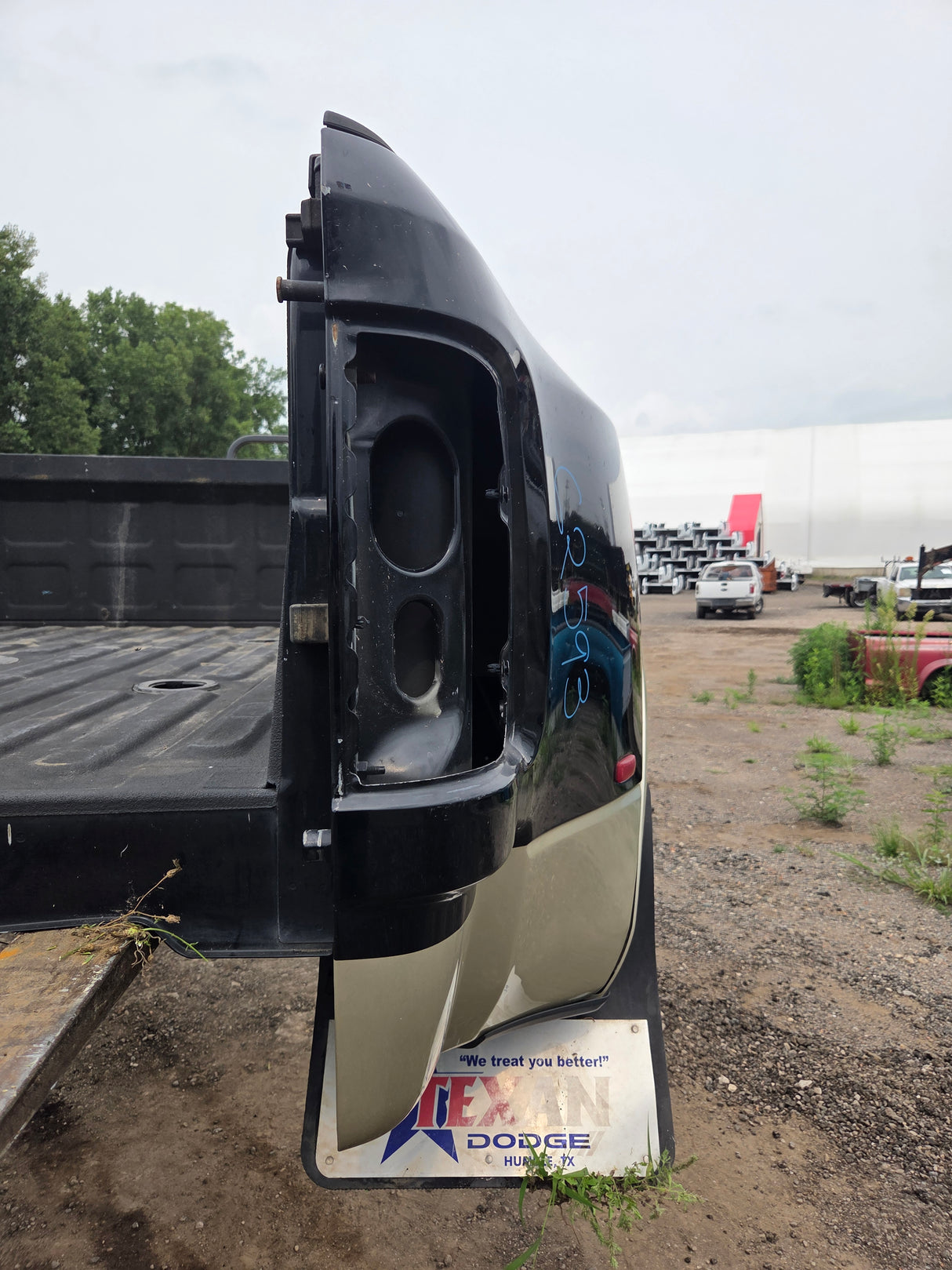 2009-2018 Dodge Ram 3500 4500 4th Gen Mega Cab Short Bed 6' 4" Dually Truck Bed *Damage