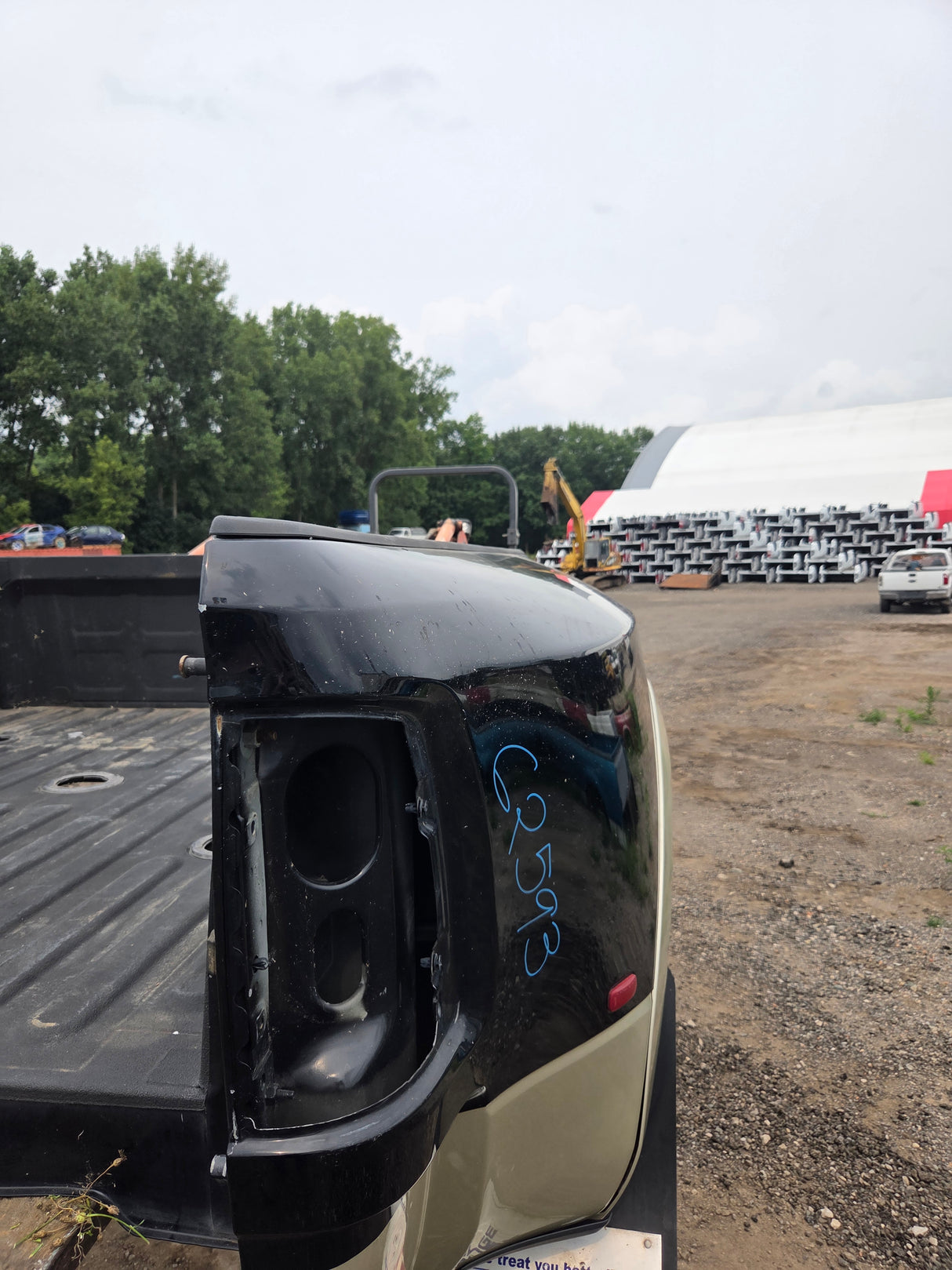 2009-2018 Dodge Ram 3500 4500 4th Gen Mega Cab Short Bed 6' 4" Dually Truck Bed *Damage