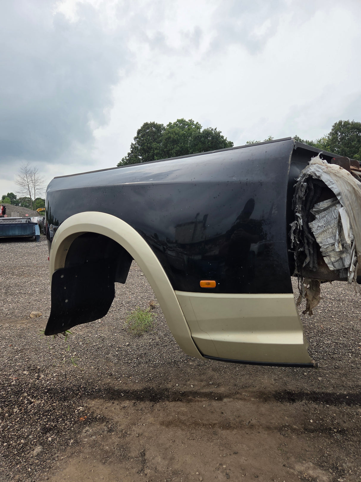 2009-2018 Dodge Ram 3500 4500 4th Gen Mega Cab Short Bed 6' 4" Dually Truck Bed *Damage