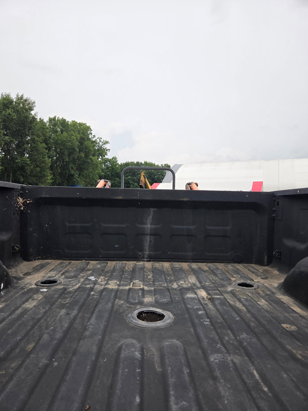 2009-2018 Dodge Ram 3500 4500 4th Gen Mega Cab Short Bed 6' 4" Dually Truck Bed *Damage