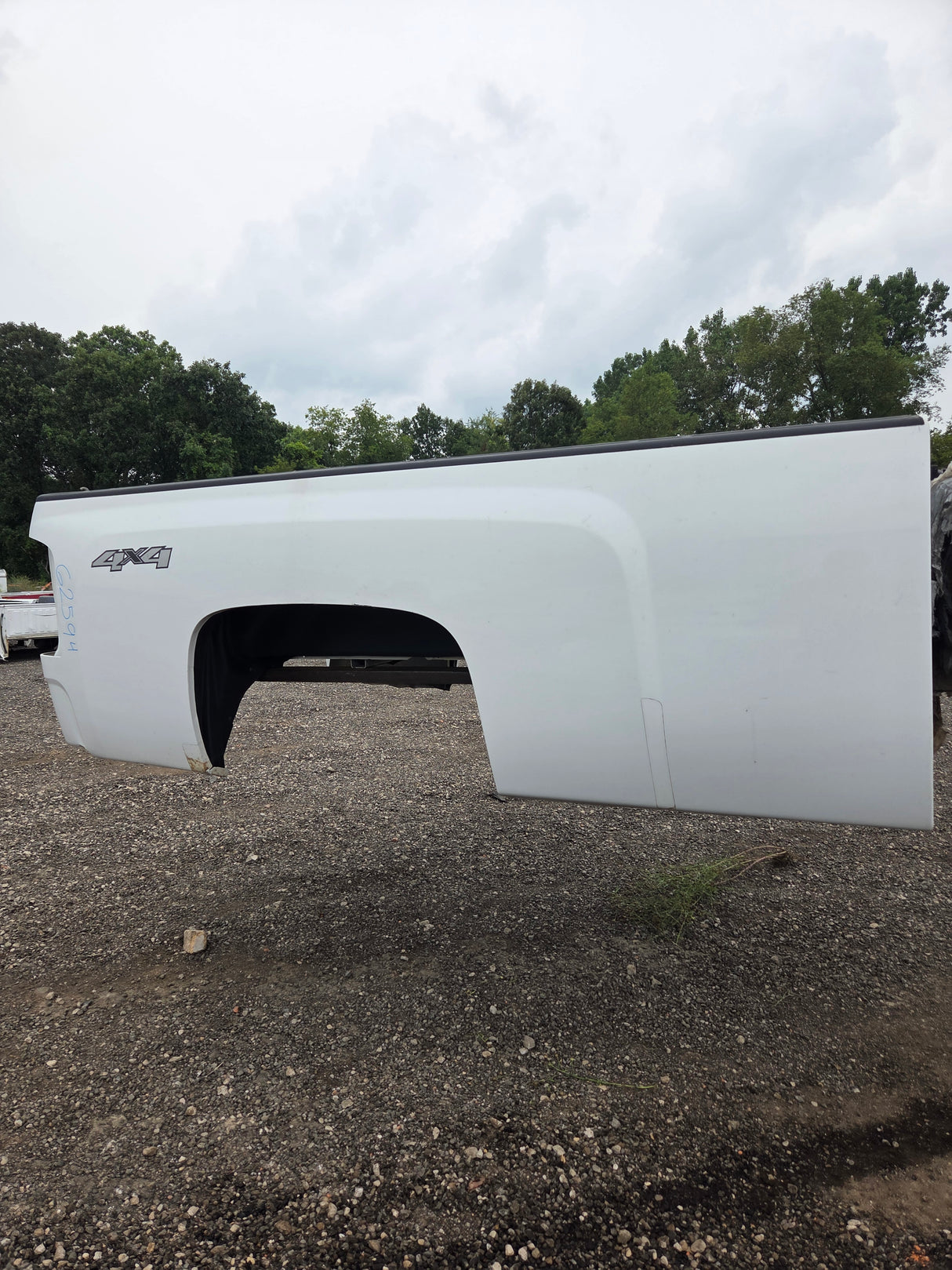 2007-2013 Chevrolet Silverado 1500 2500 3500 HD 8' Long Truck Bed