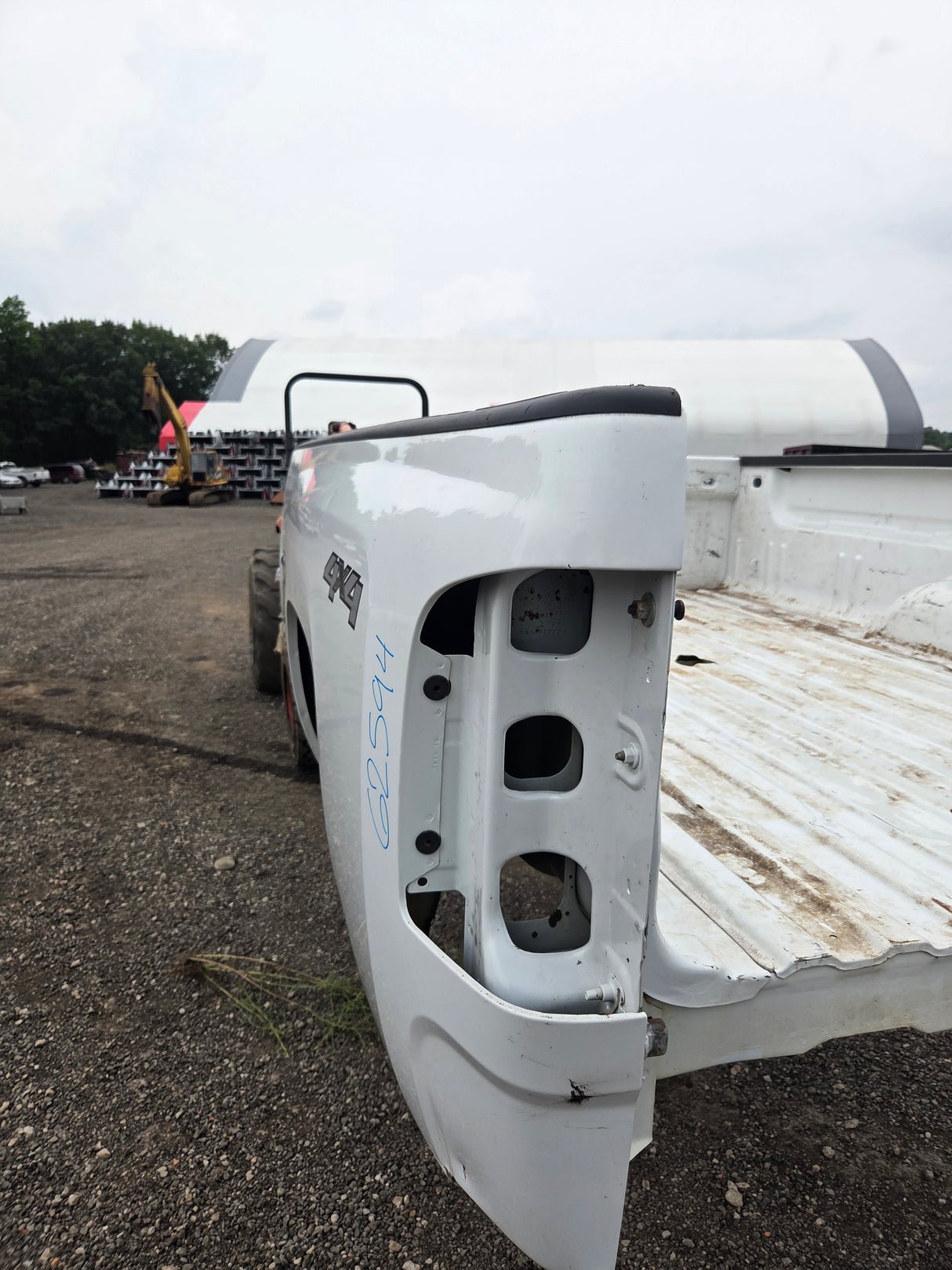2007-2013 Chevrolet Silverado 1500 2500 3500 HD 8' Long Truck Bed