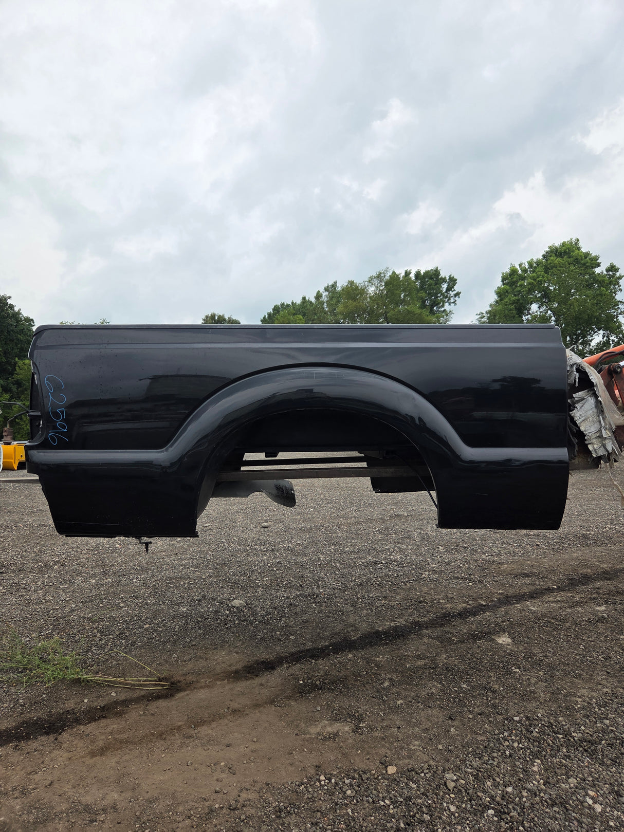 2011-2016 Ford F250 F350 Super Duty 6' 9" Short Truck Bed