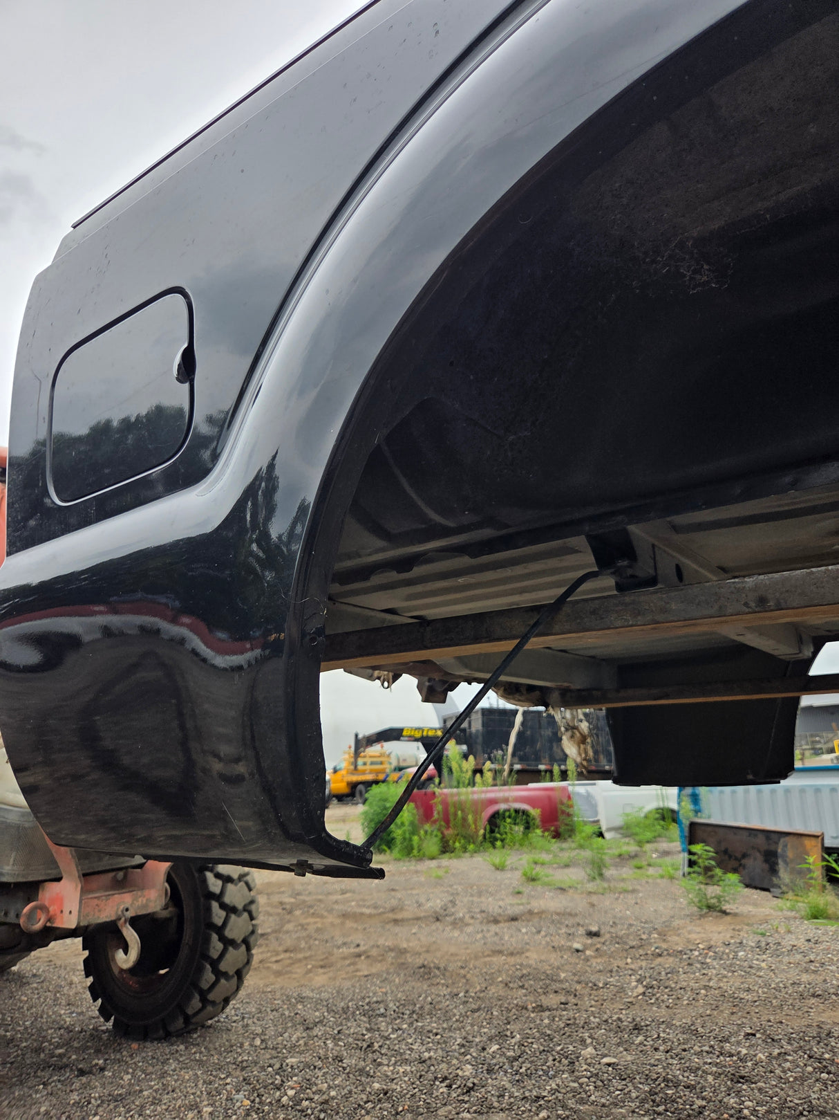 2011-2016 Ford F250 F350 Super Duty 6' 9" Short Truck Bed