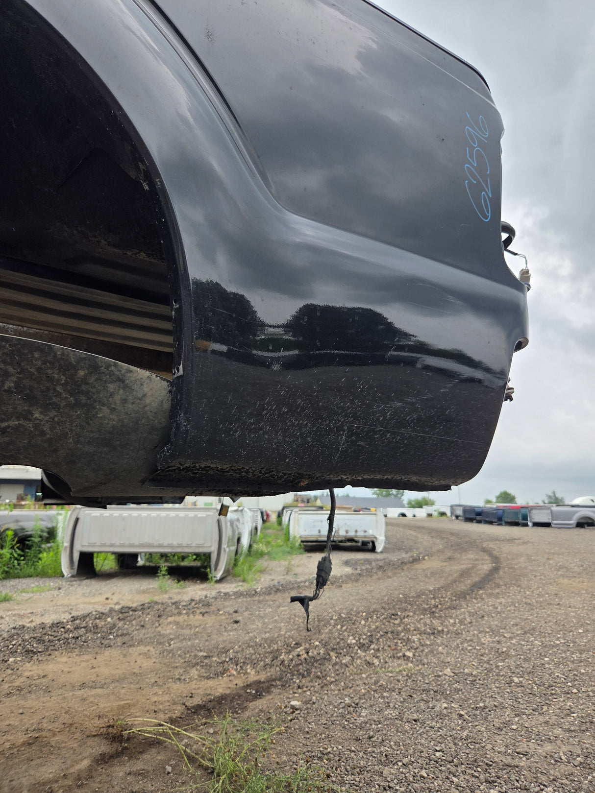 2011-2016 Ford F250 F350 Super Duty 6' 9" Short Truck Bed