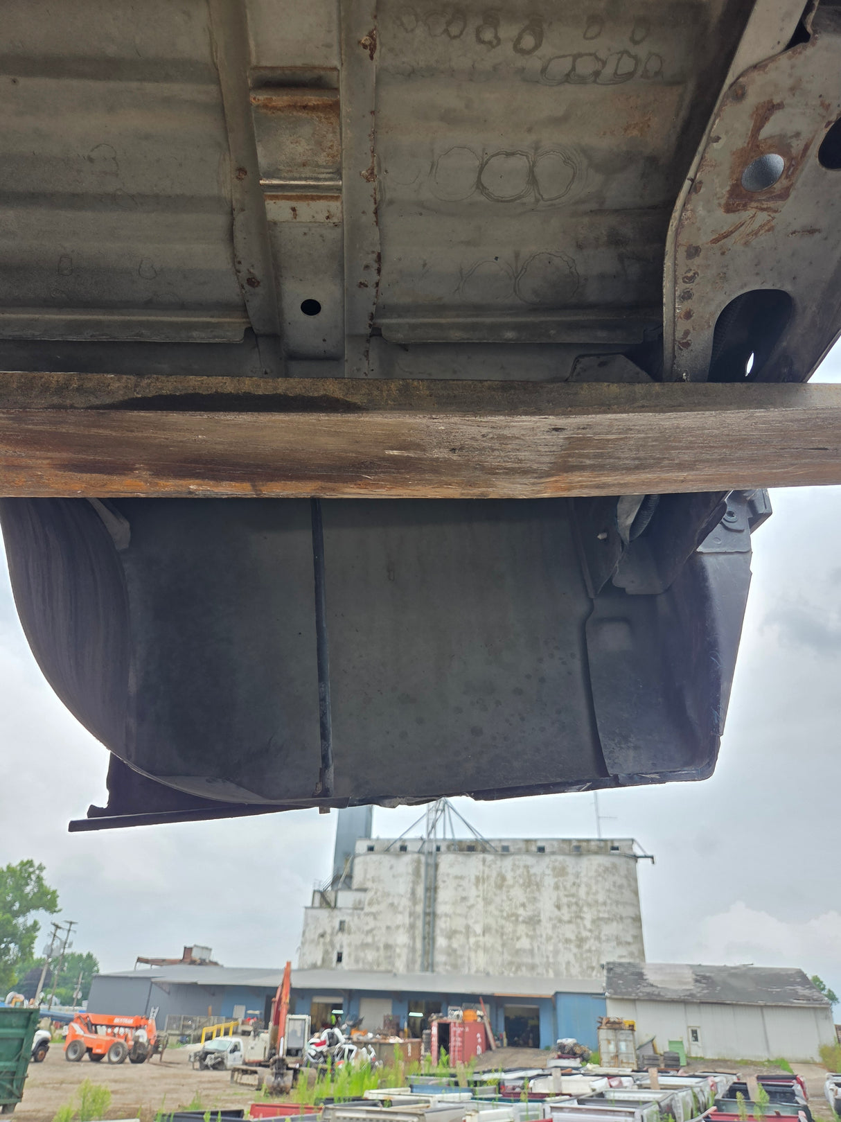 2011-2016 Ford F250 F350 Super Duty 6' 9" Short Truck Bed