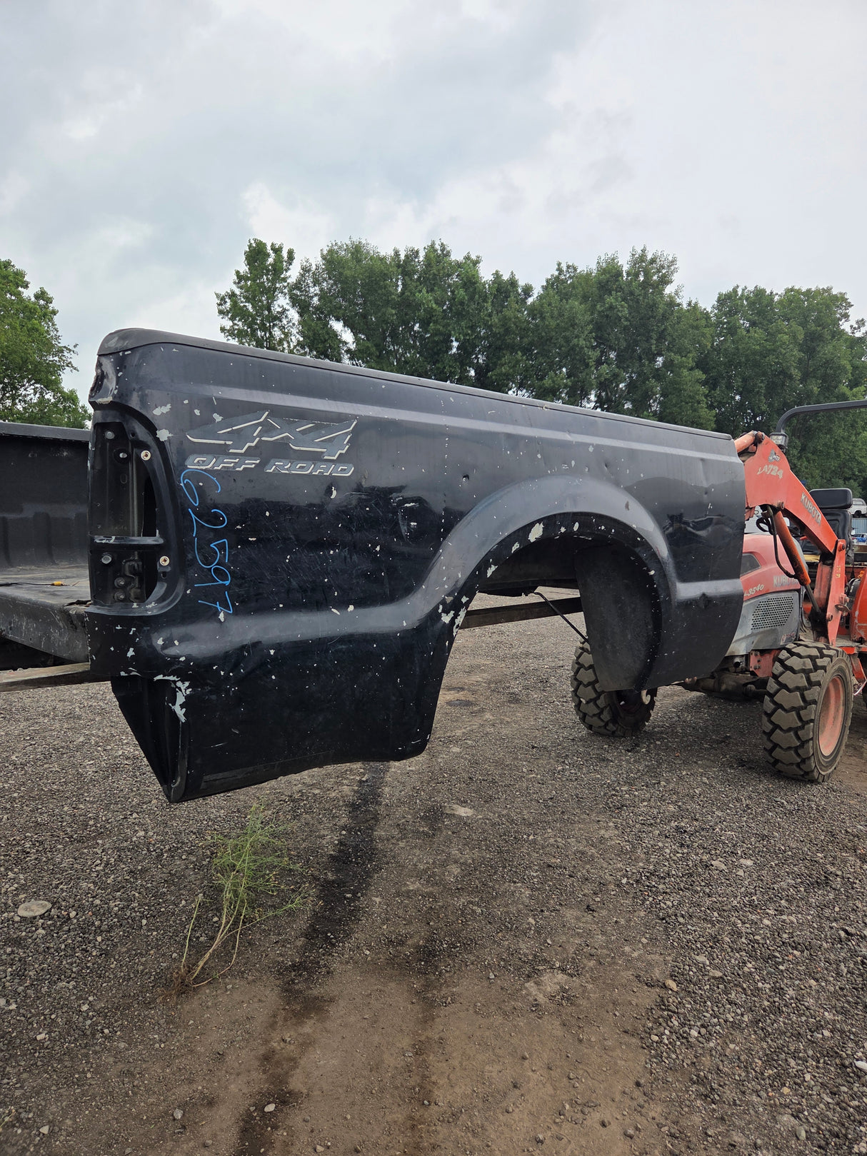 1999-2010 Ford Super Duty F250 F350 6' 9" Short Truck Bed