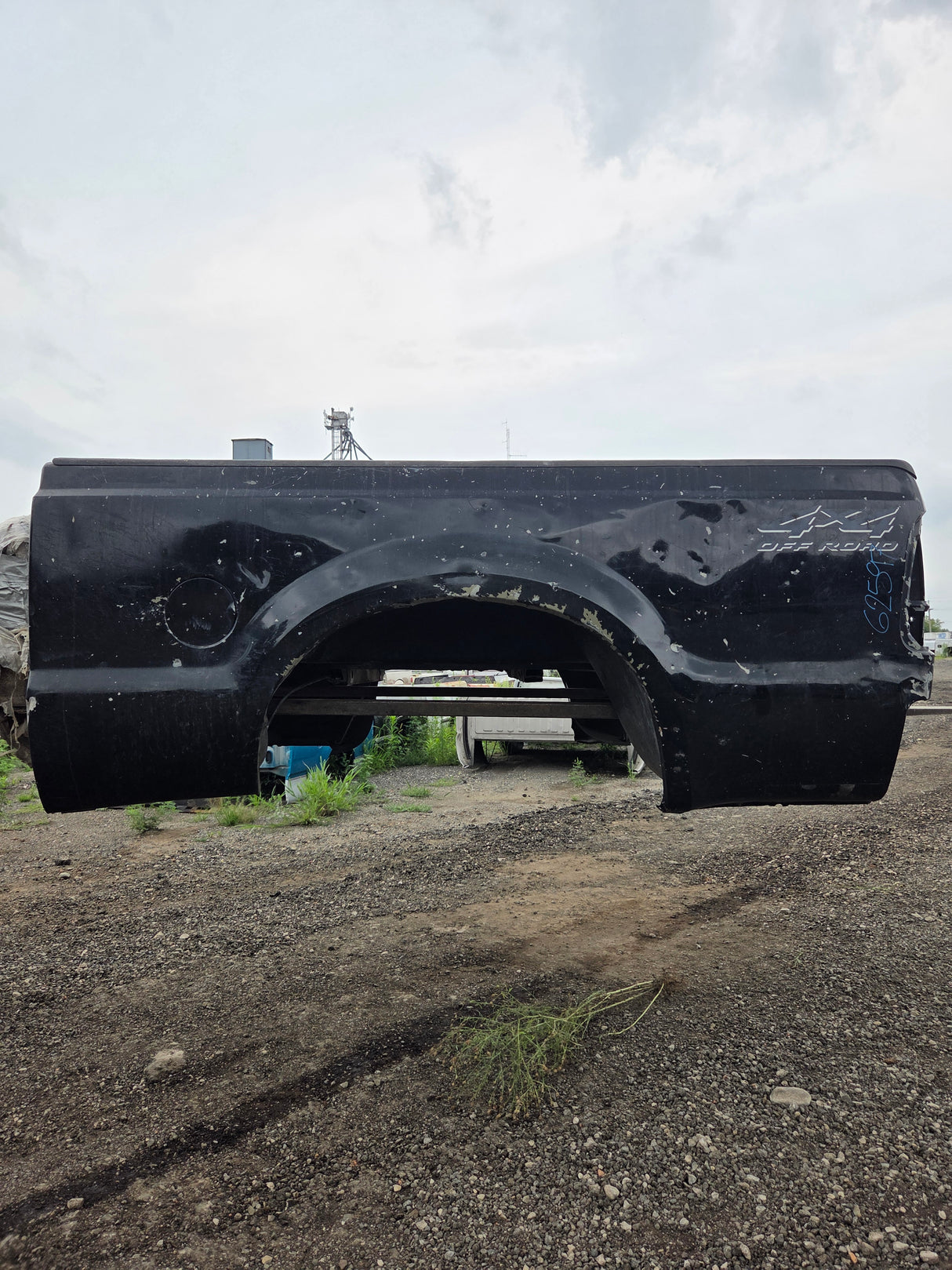 1999-2010 Ford Super Duty F250 F350 6' 9" Short Truck Bed
