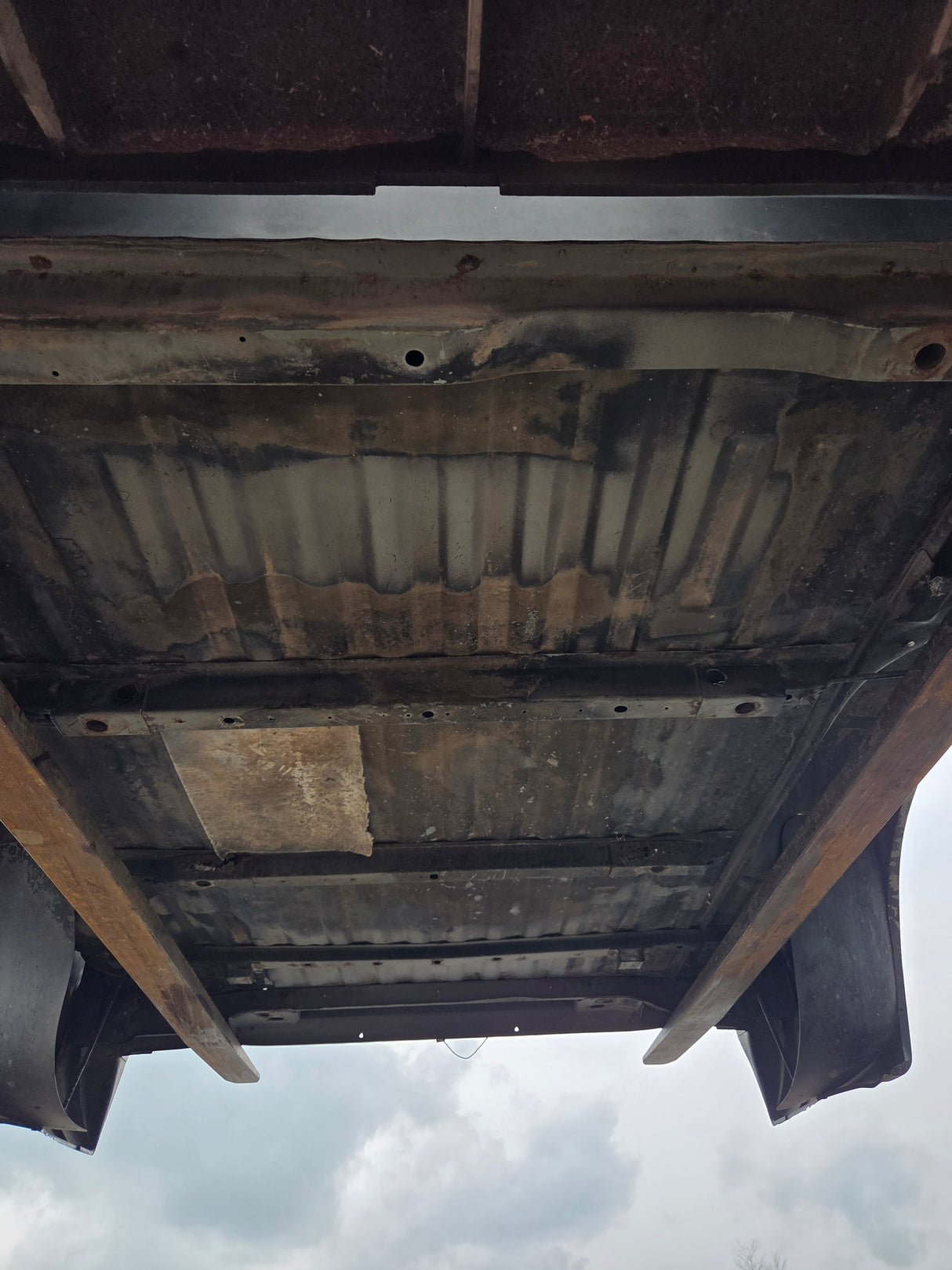 1999-2010 Ford Super Duty F250 F350 6' 9" Short Truck Bed