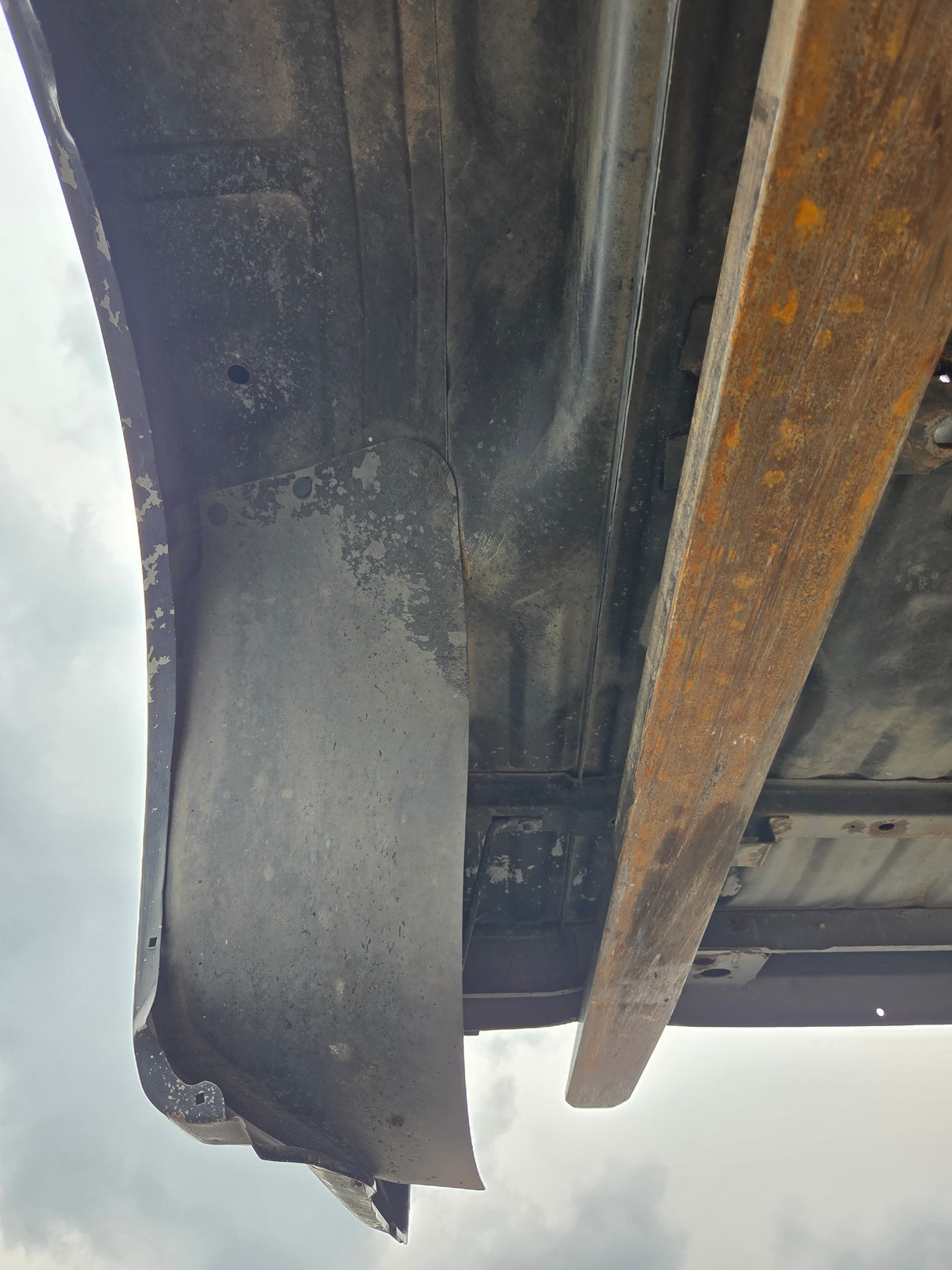 1999-2010 Ford Super Duty F250 F350 6' 9" Short Truck Bed