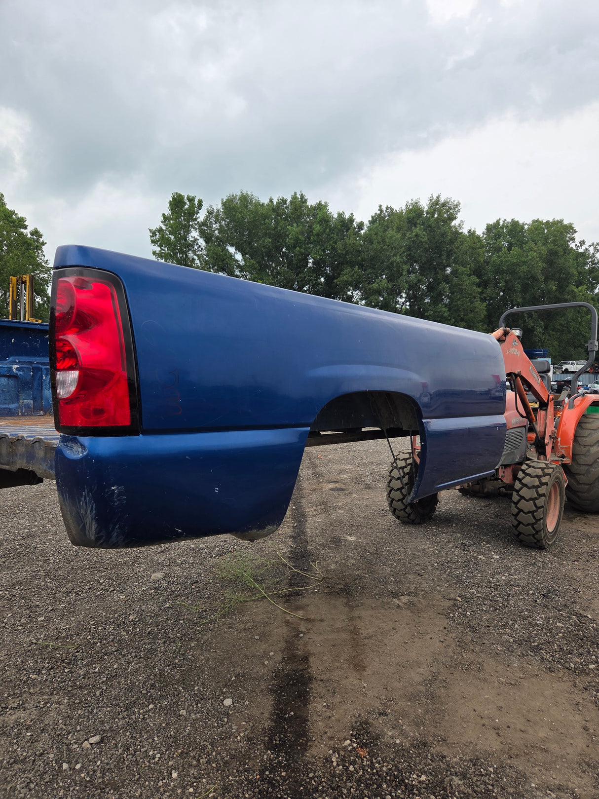 1999-2007 Chevrolet Silverado / GMC Sierra 1500 2500 3500 HD 8' Long Bed Truck Bed