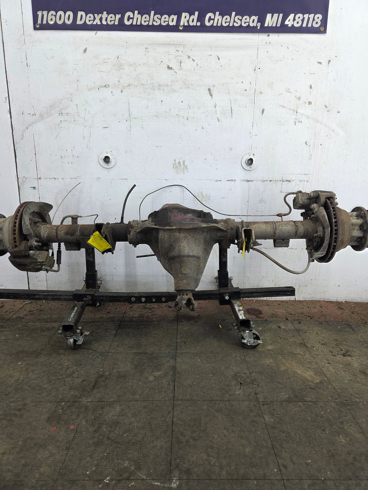 1999-2001 Ford Super Duty F350 Dually Rear Axle 3.73 Gear Ratio CAB CHASSIS 122k miles