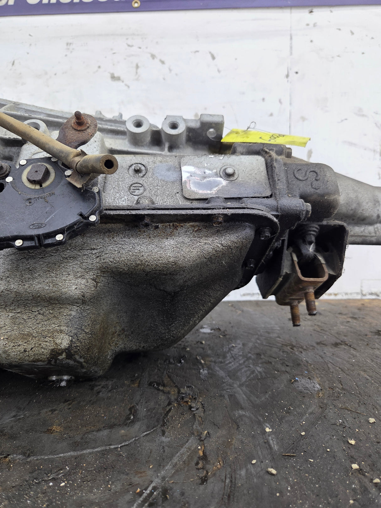 4r100 2wd Automatic Transmission 122k Miles Ford F250 F350 F450 F550 Super Duty 6.8L v10 triton 5.4L v8