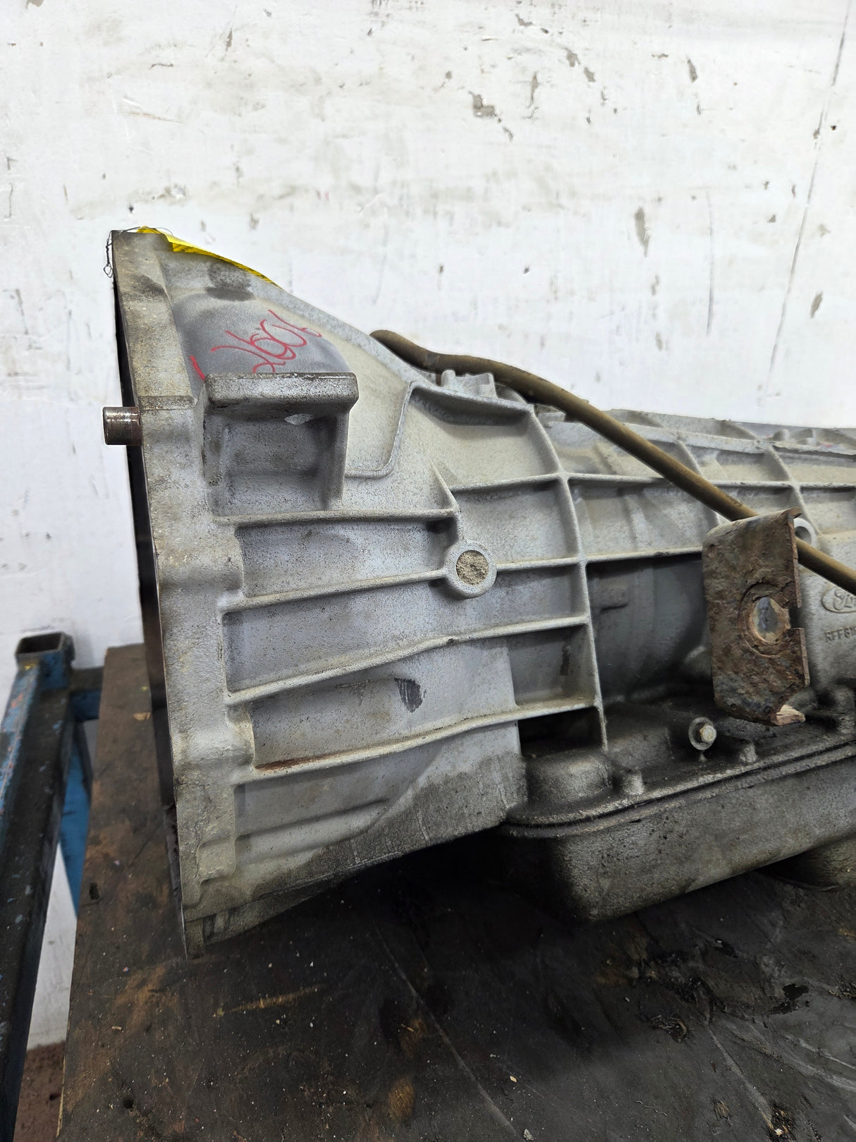 4r100 2wd Automatic Transmission 122k Miles Ford F250 F350 F450 F550 Super Duty 6.8L v10 triton 5.4L v8