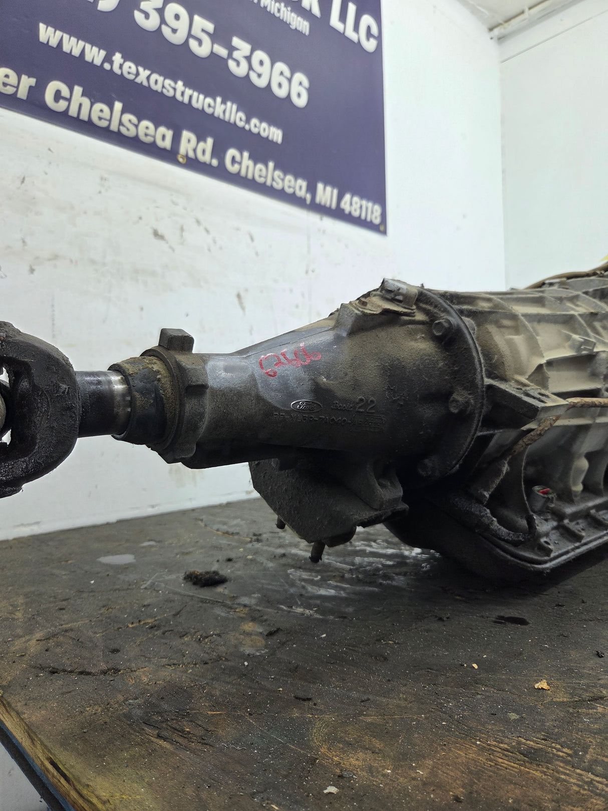 4r100 2wd Automatic Transmission 122k Miles Ford F250 F350 F450 F550 Super Duty 6.8L v10 triton 5.4L v8