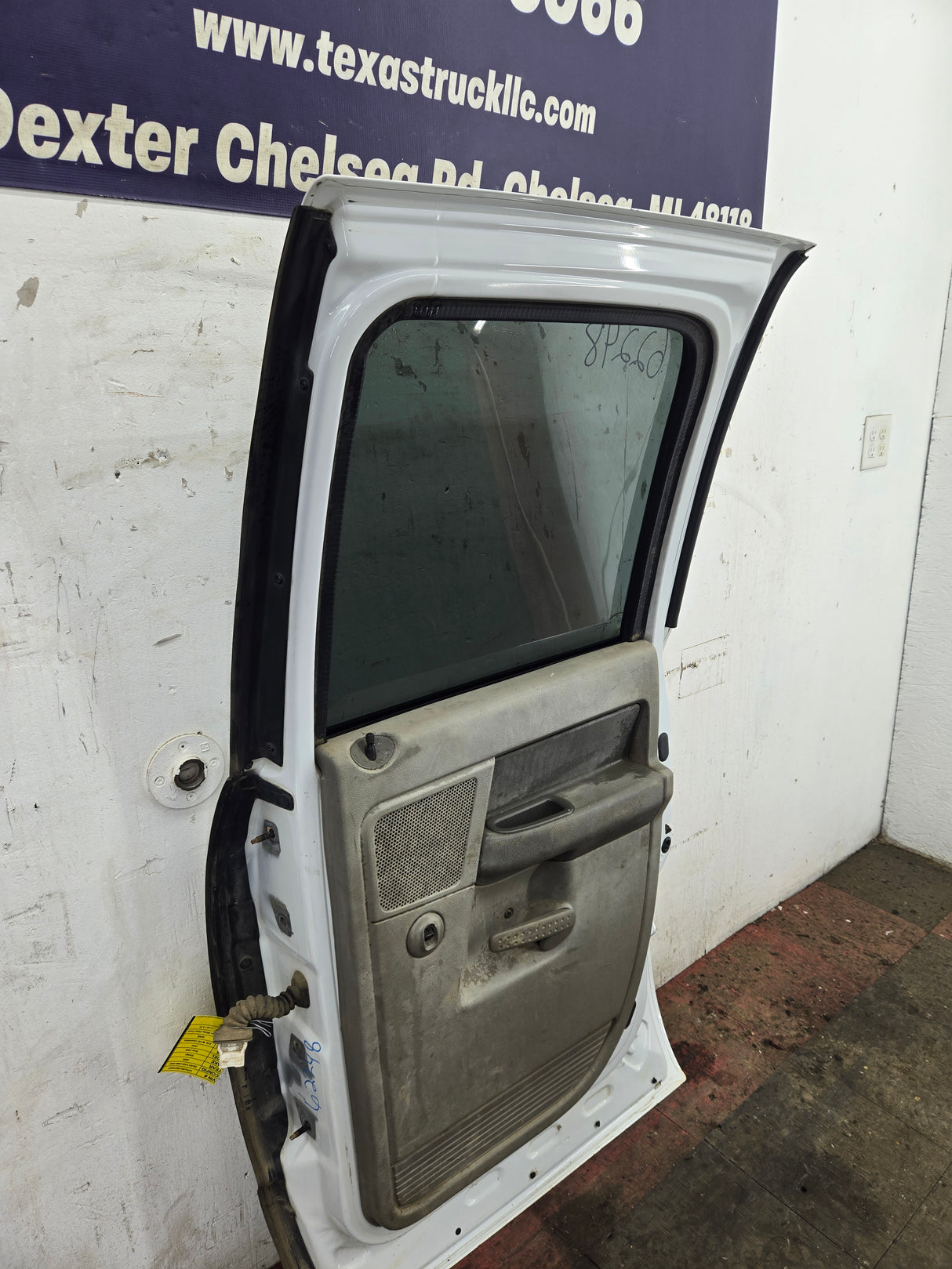 2003-2008 Dodge Ram 3rd Gen RH Passenger Side Rear Quad Cab Door 1500 2500 3500 4500 5500