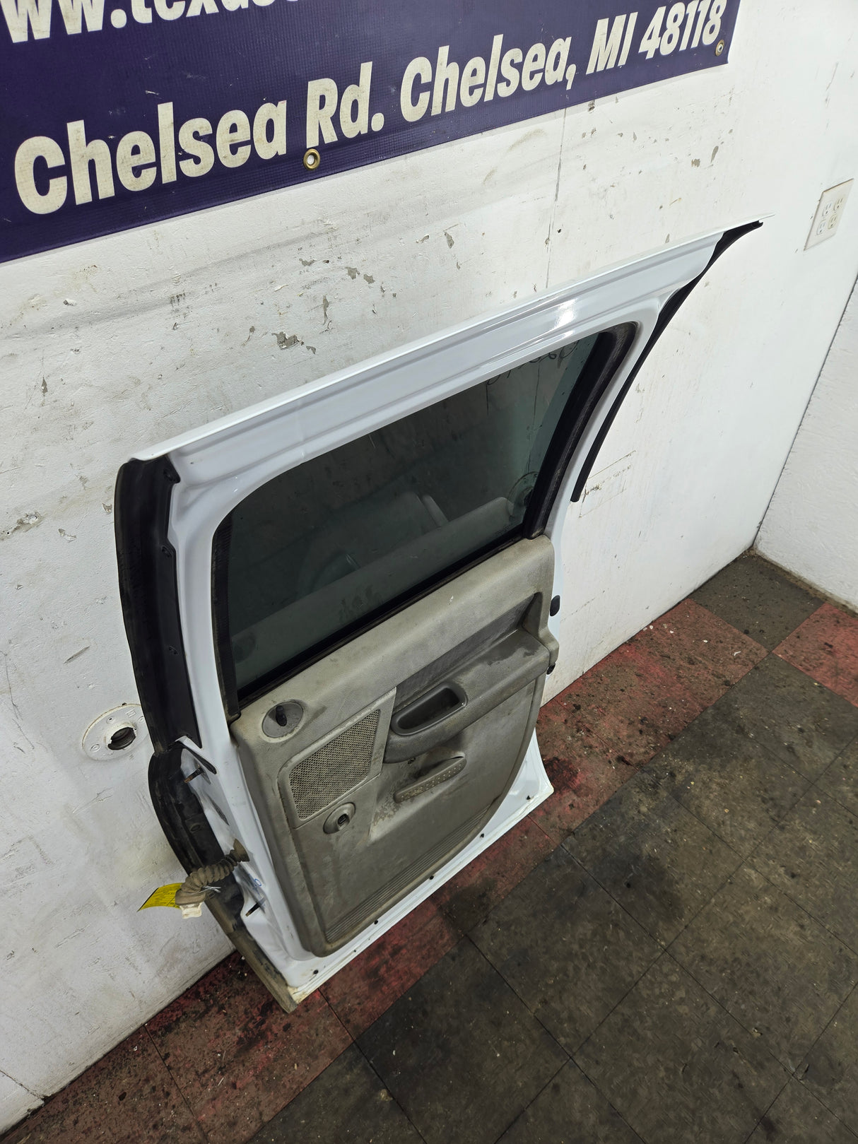 2003-2008 Dodge Ram 3rd Gen RH Passenger Side Rear Quad Cab Door 1500 2500 3500 4500 5500
