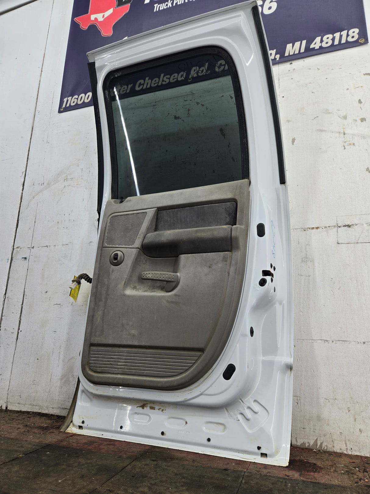 2003-2008 Dodge Ram 3rd Gen RH Passenger Side Rear Quad Cab Door 1500 2500 3500 4500 5500