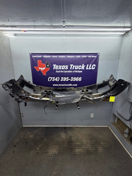 2007-2010 Chevrolet Silverado 2500 3500 HD Front Bumper