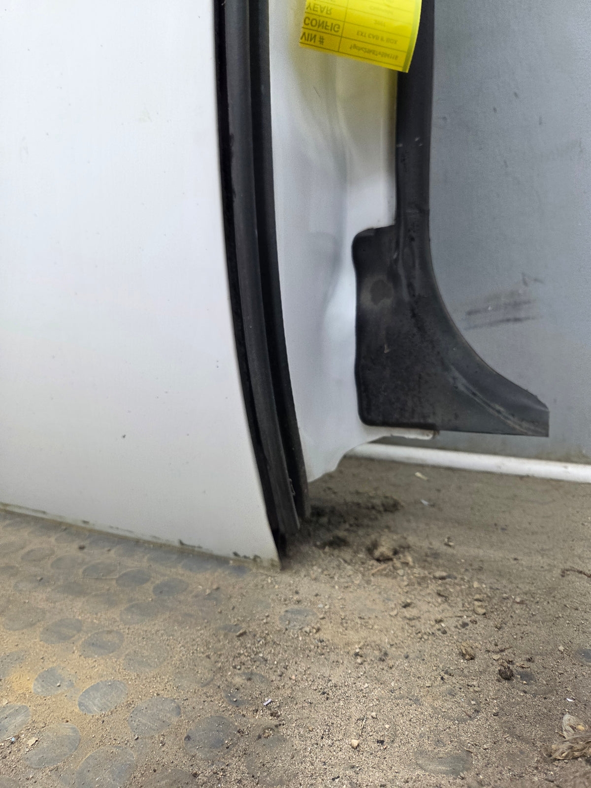 2007-2013 Chevrolet Silverado / GMC Sierra 1500 2500 3500 HD Passenger side Extended Cab RH Rear Door