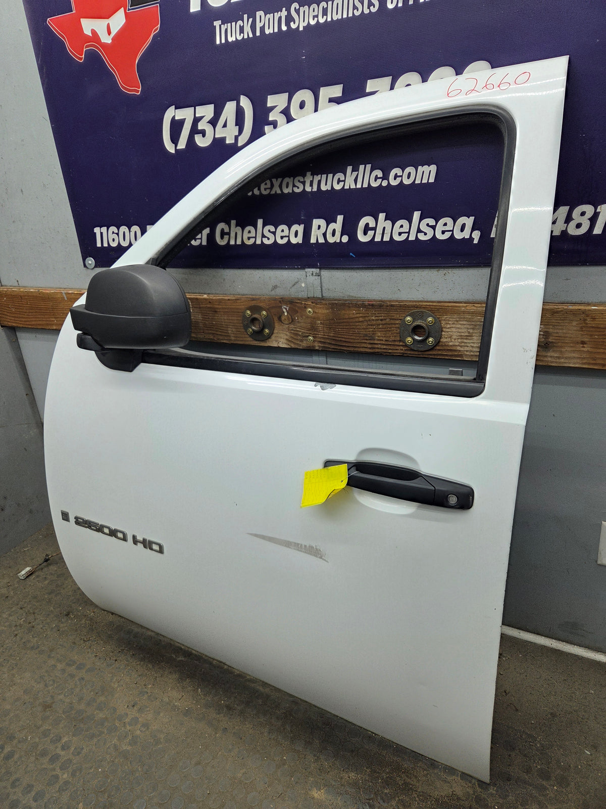 2007-2013 Chevrolet Silverado 1500 2500 3500 HD LH Front Driver Side Door