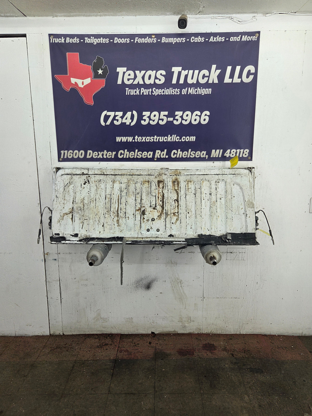 2007-2013 Chevrolet Silverado / GMC Sierra HD Tailgate 1500 2500 3500