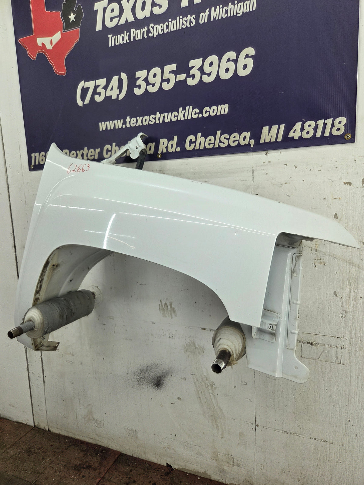 2007-2013 Chevrolet Silverado Passenger Side Front RH Fender 1500 2500 3500 HD