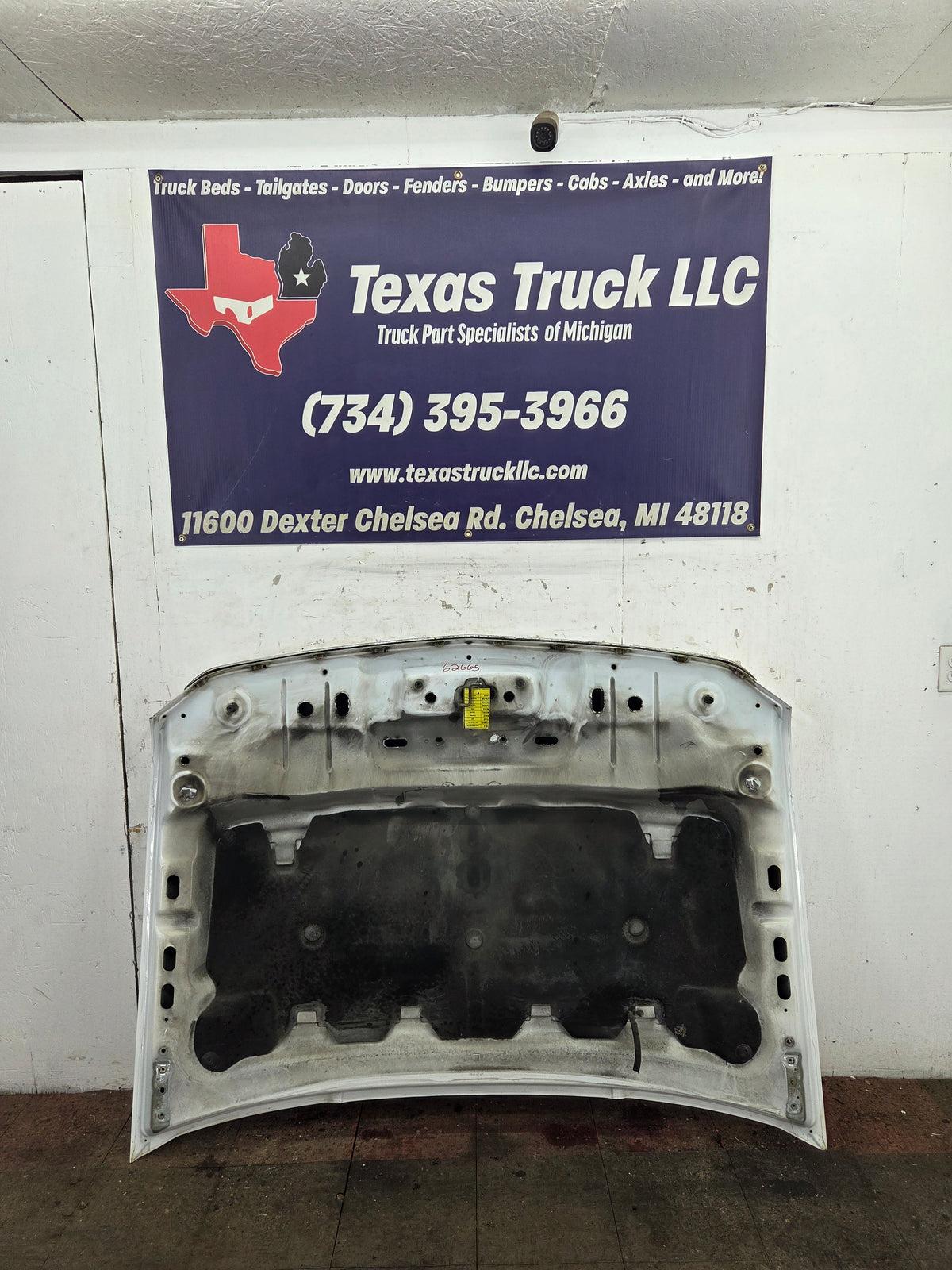 2011-2014 Chevrolet Silverado 2500 HD 3500HD Hood