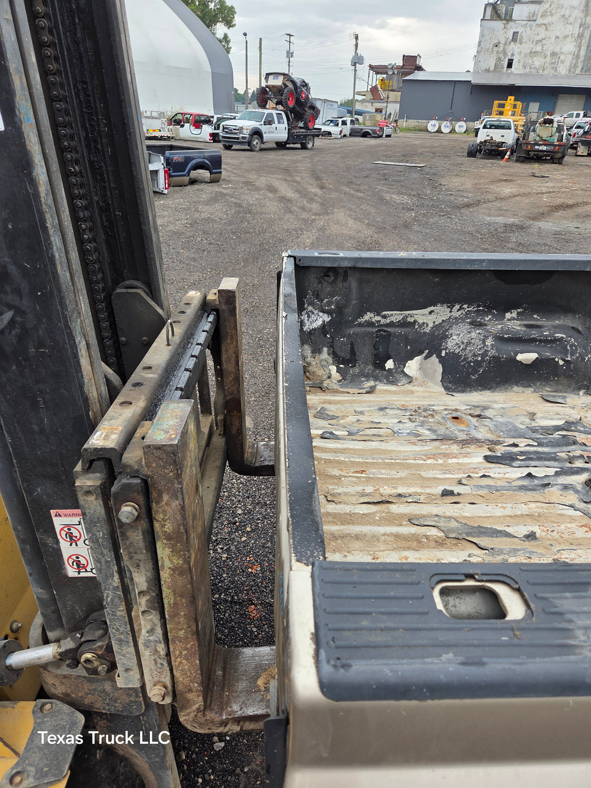 2011-2016 Ford F250 F350 Super Duty 6' 9" Short Truck Bed