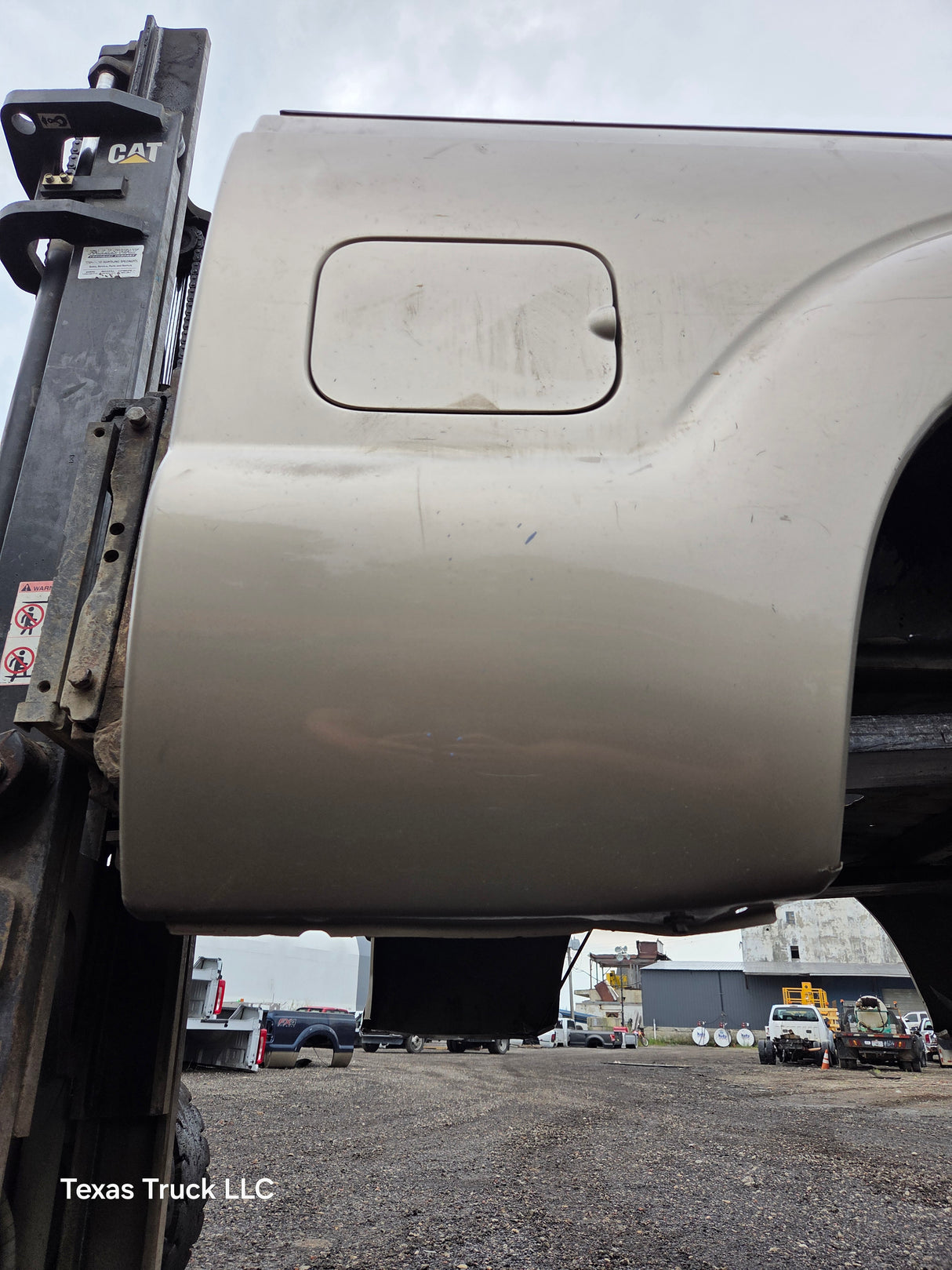 2011-2016 Ford F250 F350 Super Duty 6' 9" Short Truck Bed