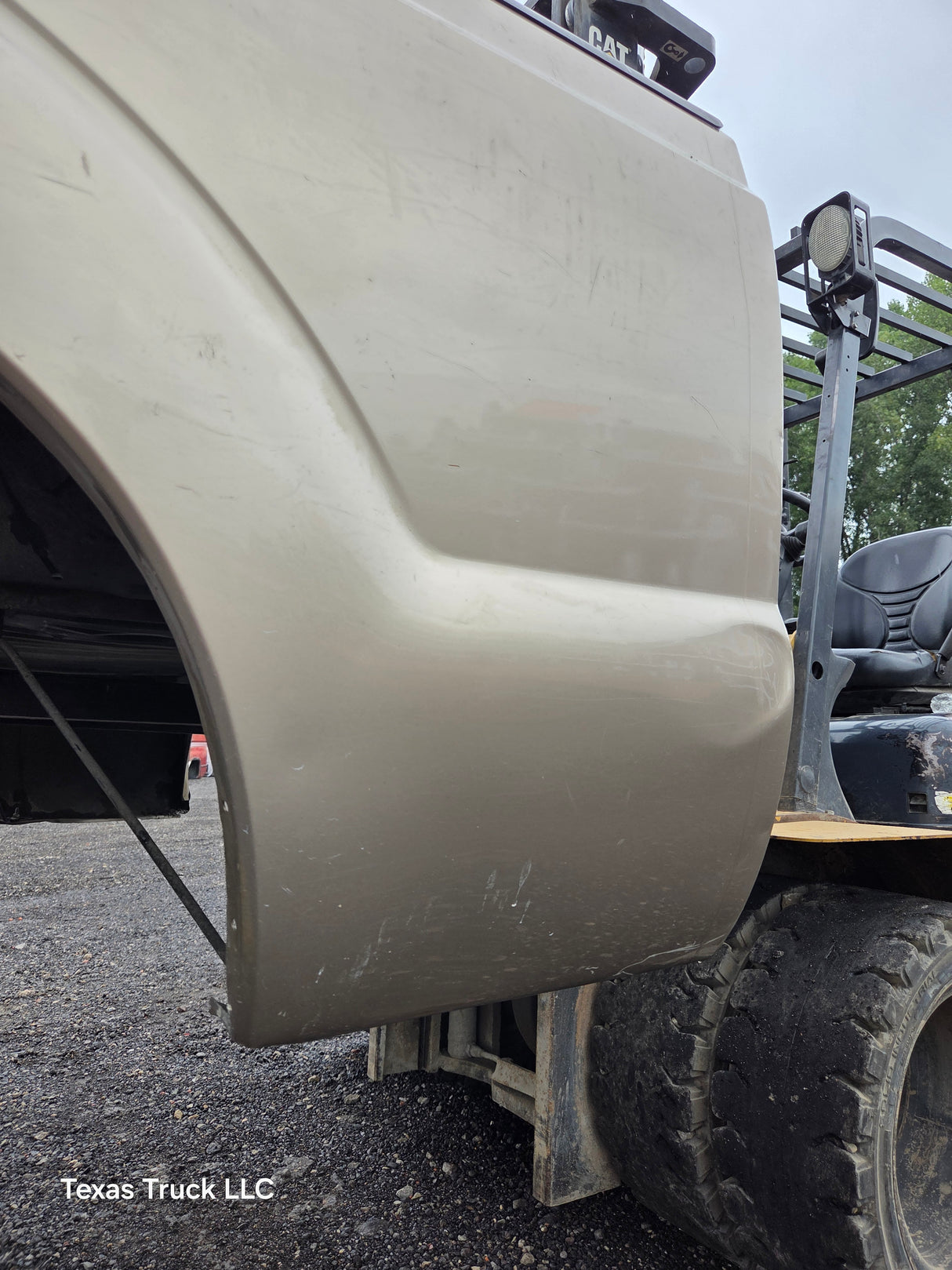 2011-2016 Ford F250 F350 Super Duty 6' 9" Short Truck Bed