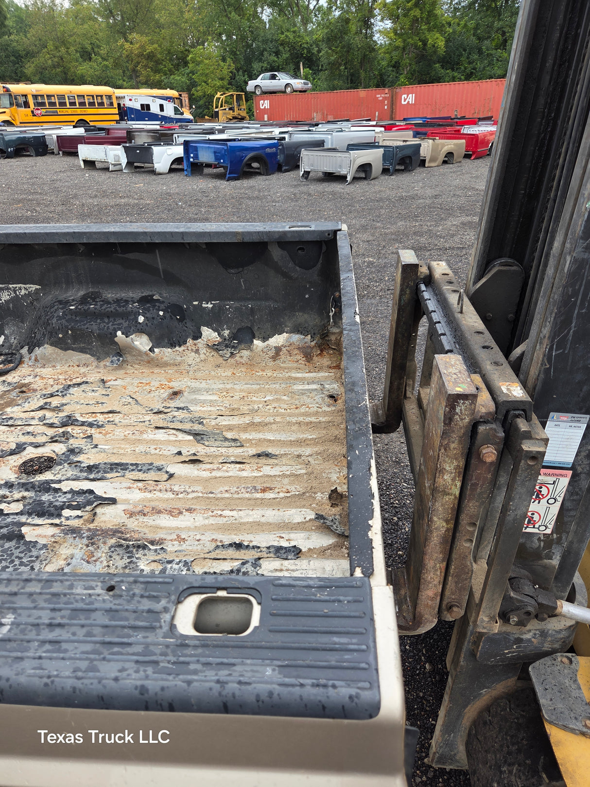 2011-2016 Ford F250 F350 Super Duty 6' 9" Short Truck Bed
