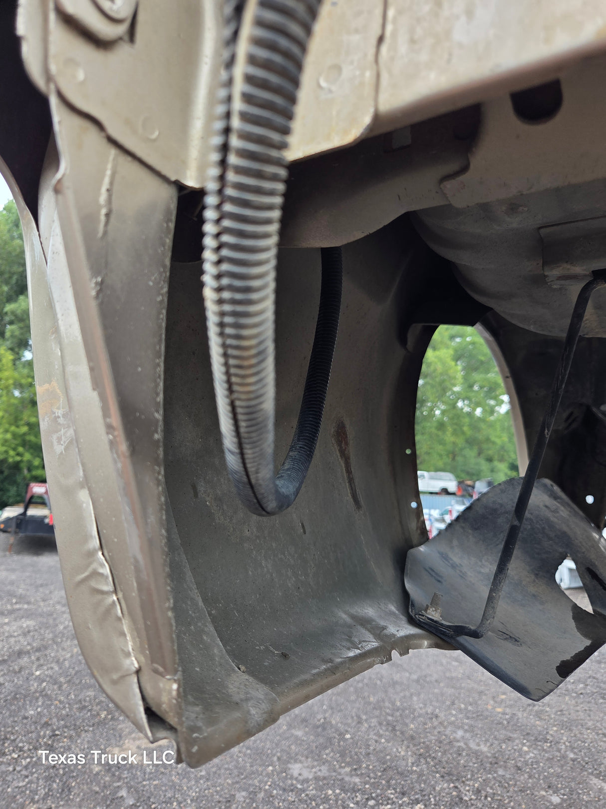 2011-2016 Ford F250 F350 Super Duty 6' 9" Short Truck Bed