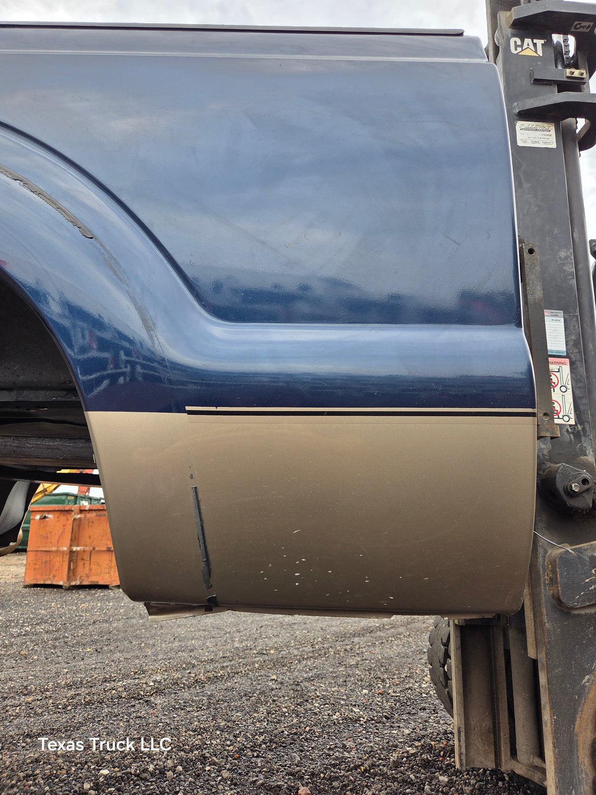 2011-2016 Ford F250 F350 Super Duty 6' 9" Short Truck Bed