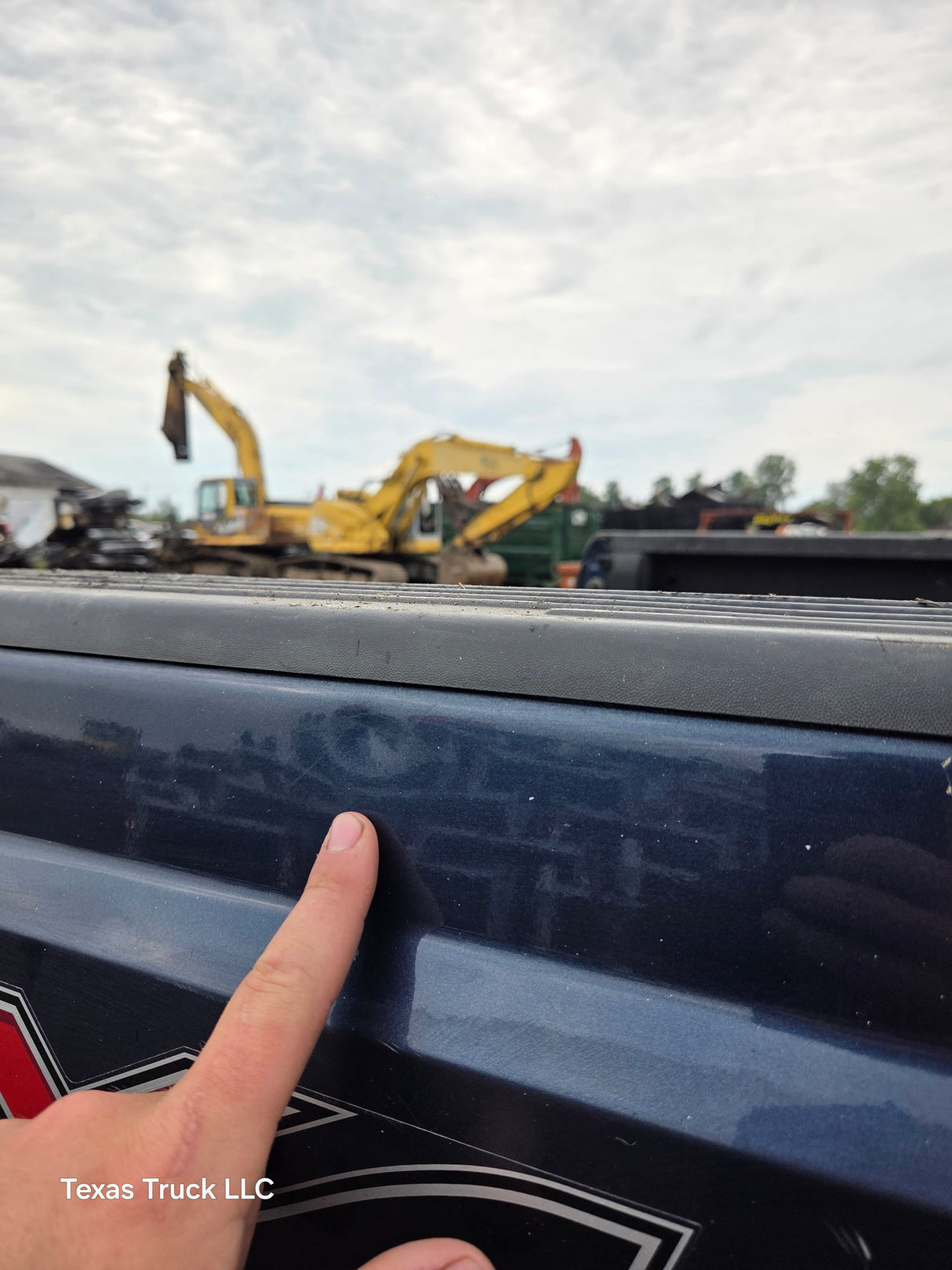 2011-2016 Ford F250 F350 Super Duty 6' 9" Short Truck Bed