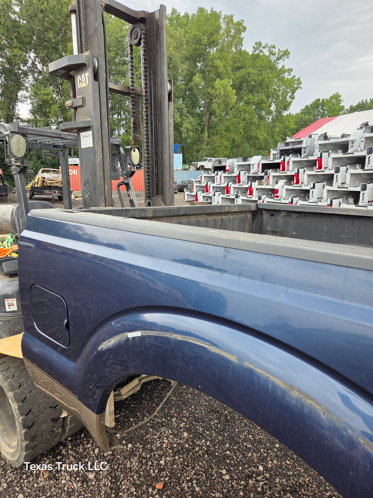 2011-2016 Ford F250 F350 Super Duty 6' 9" Short Truck Bed