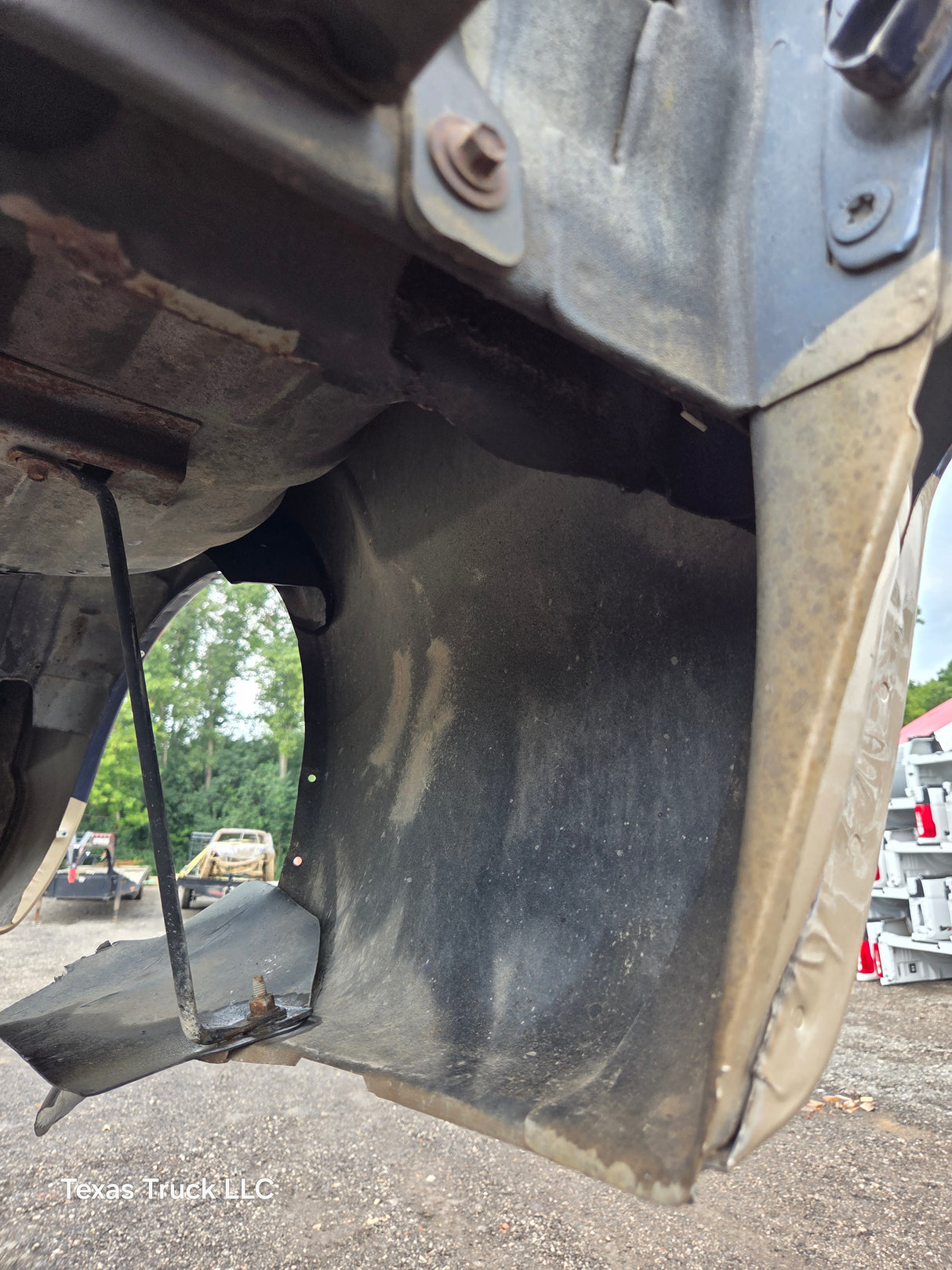 2011-2016 Ford F250 F350 Super Duty 6' 9" Short Truck Bed