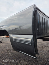 1999-2007 Chevrolet Silverado / GMC Sierra 1500 2500HD 3500HD 6' 6" Short Truck Bed *Damage